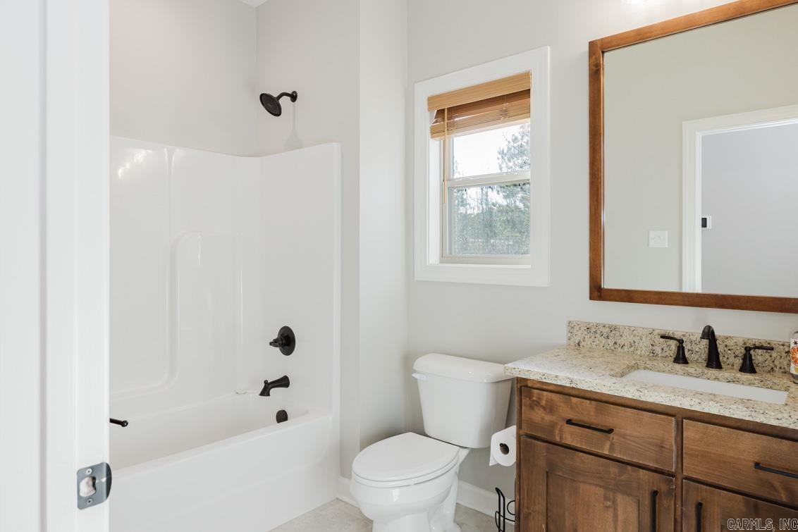 HURRICANE HILLS - Residential