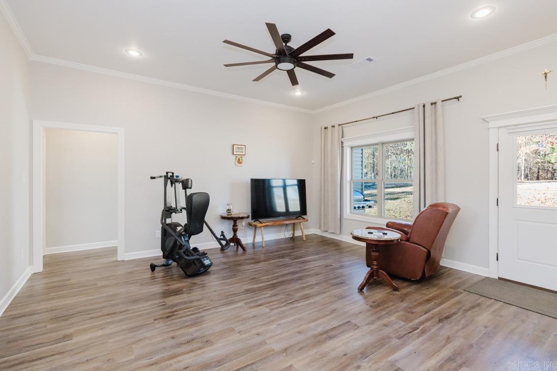 HURRICANE HILLS - Residential