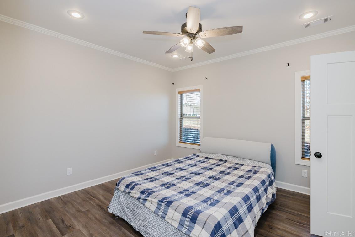 HURRICANE HILLS - Residential