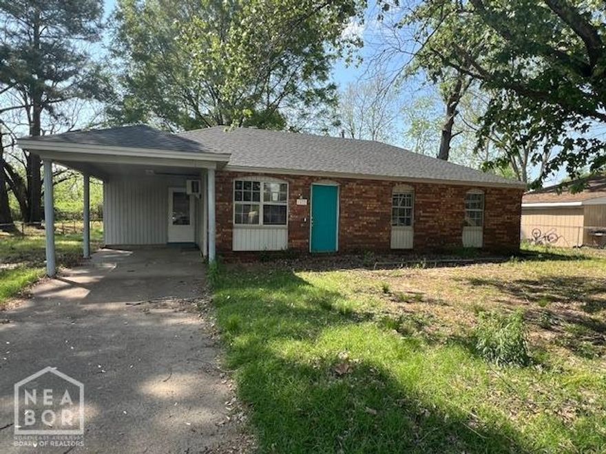 Ranch style, brick one level home with over a 1000 square feet of living space. This home is built on a slab foundation with a nice tree shaded lot. Agents see agent remarks for offer submission information.