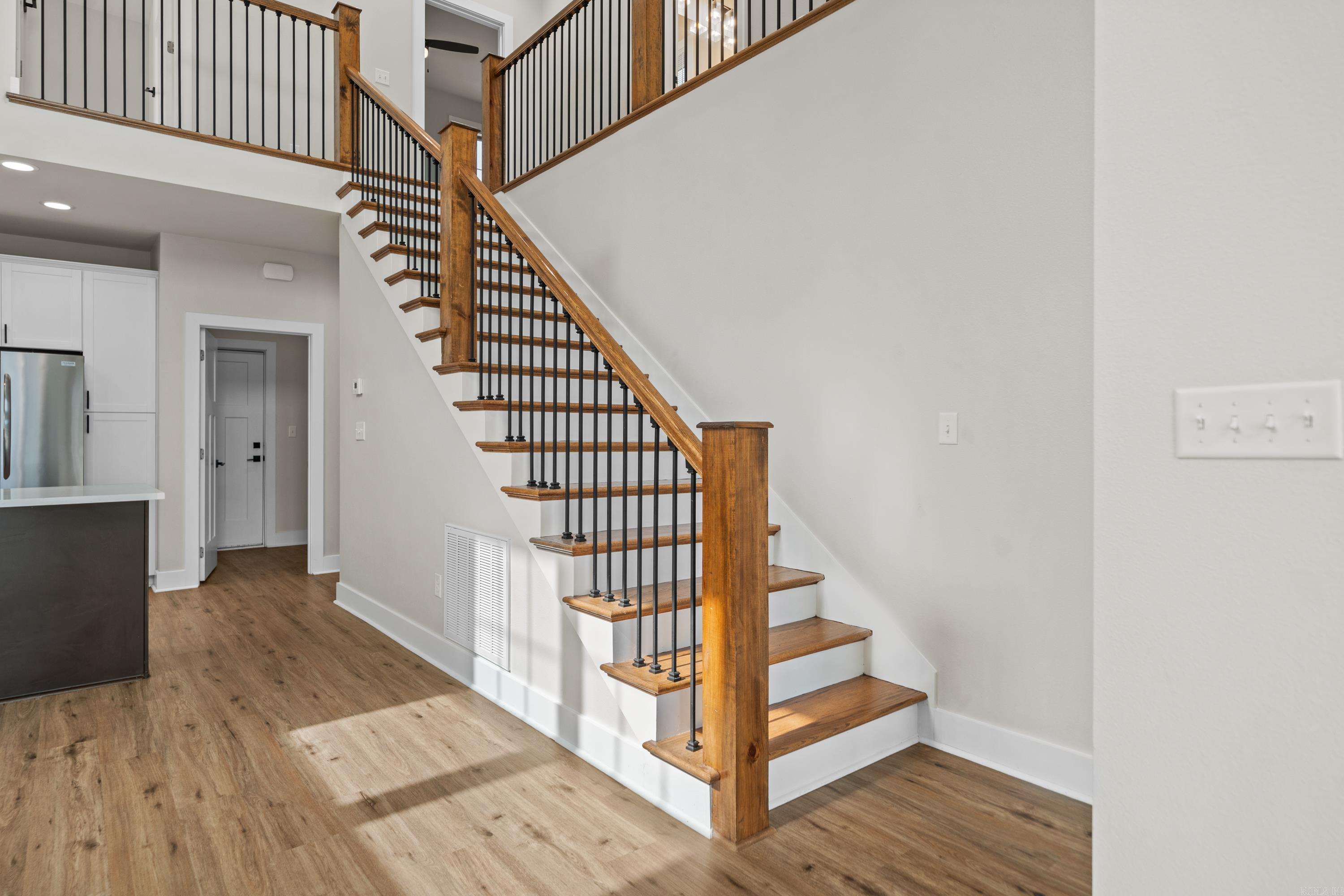 POND VIEW ESTATES - Residential Lease