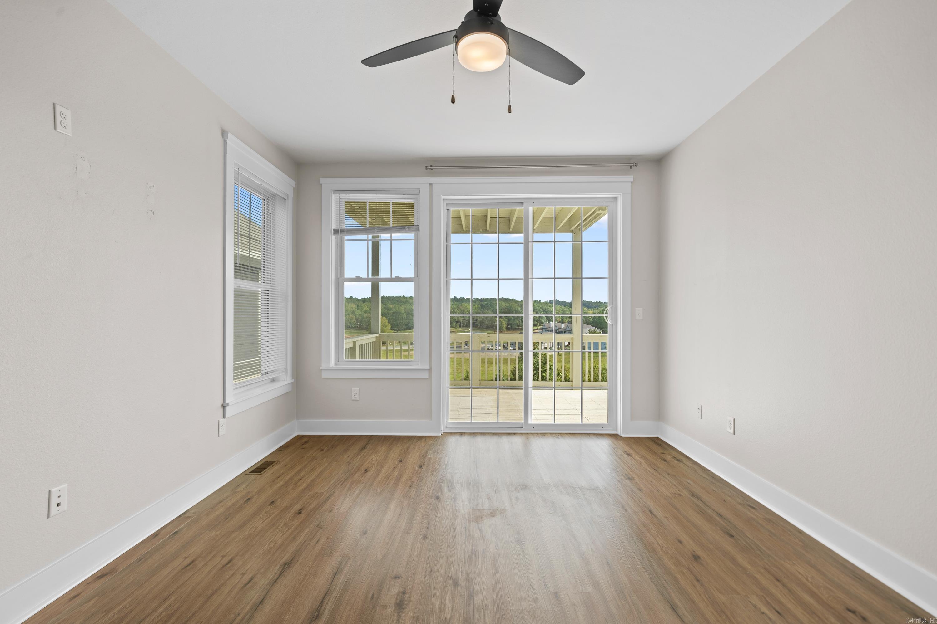 POND VIEW ESTATES - Residential Lease