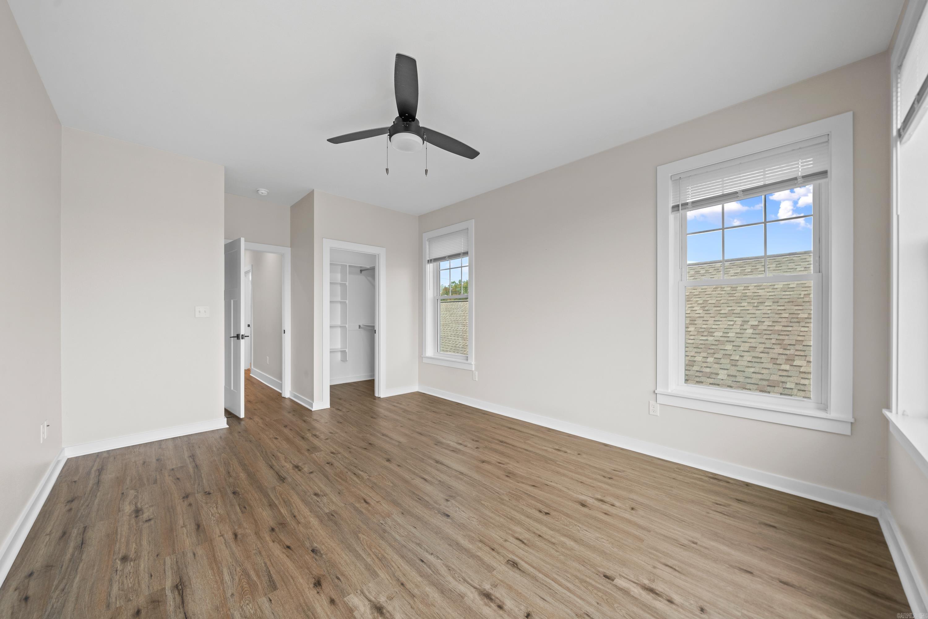 POND VIEW ESTATES - Residential Lease