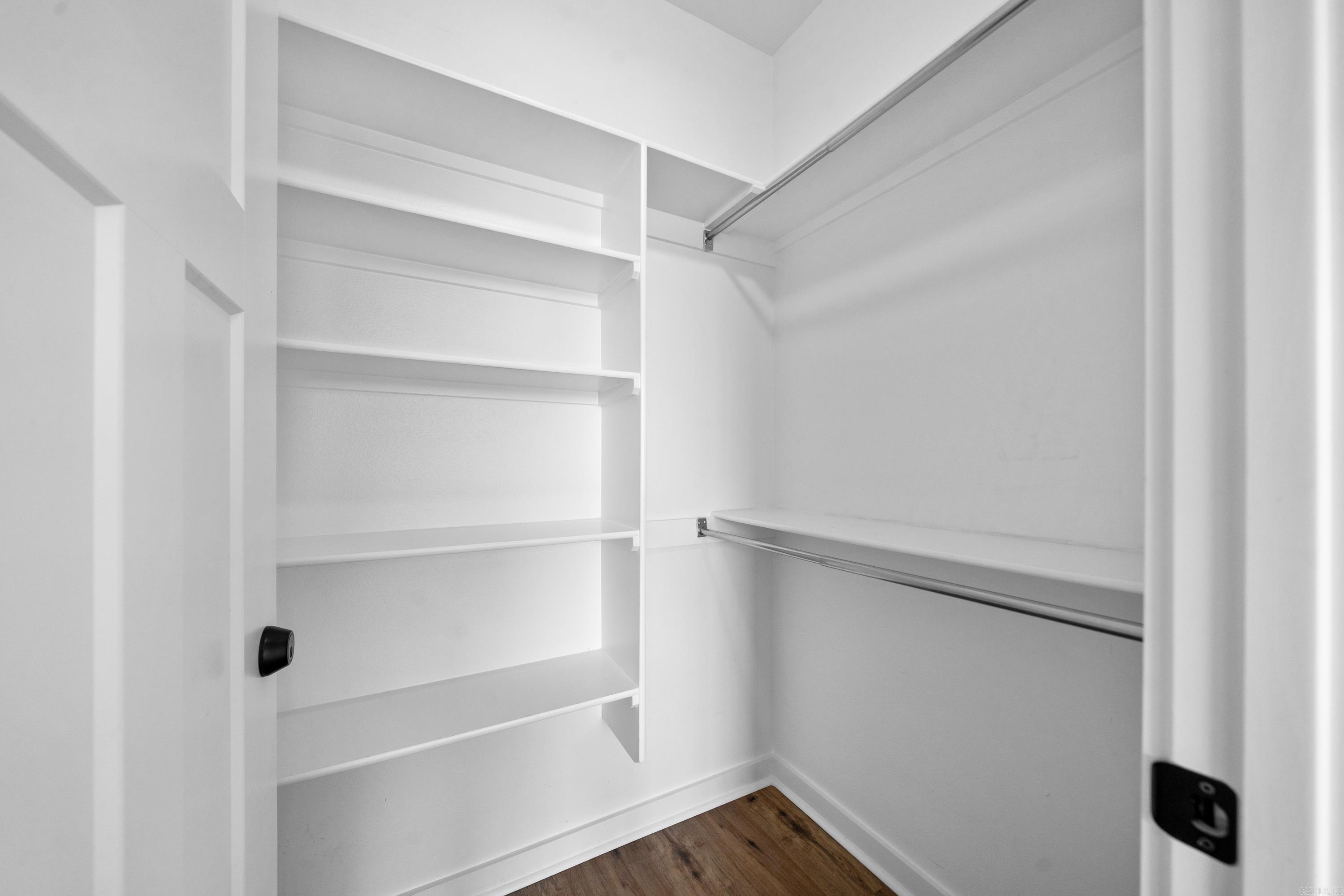 POND VIEW ESTATES - Residential Lease