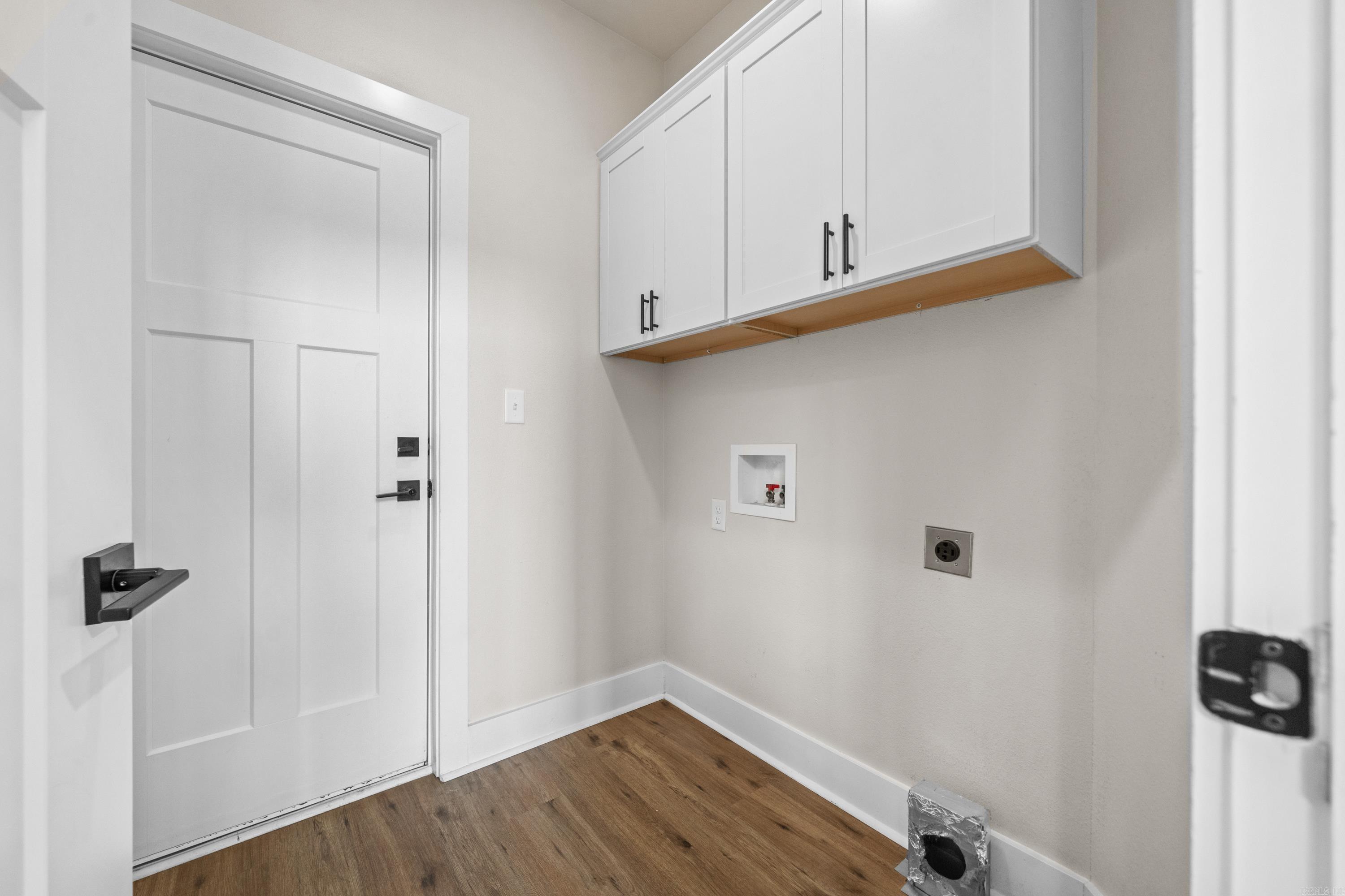 POND VIEW ESTATES - Residential Lease