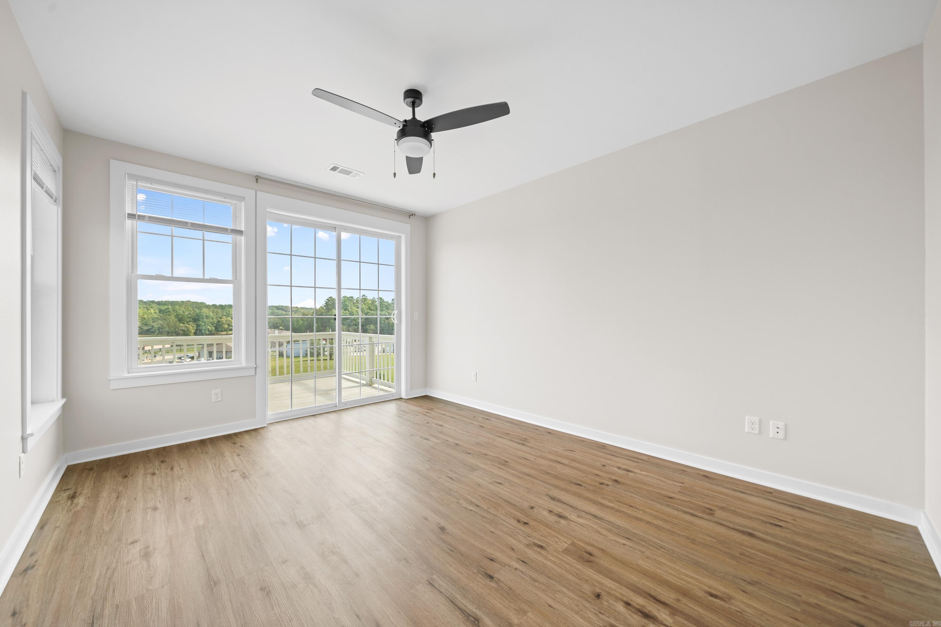 POND VIEW ESTATES - Residential Lease