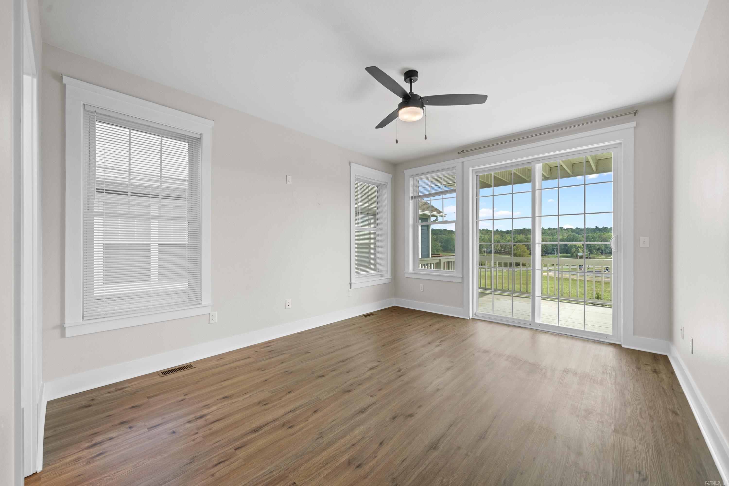 POND VIEW ESTATES - Residential Lease