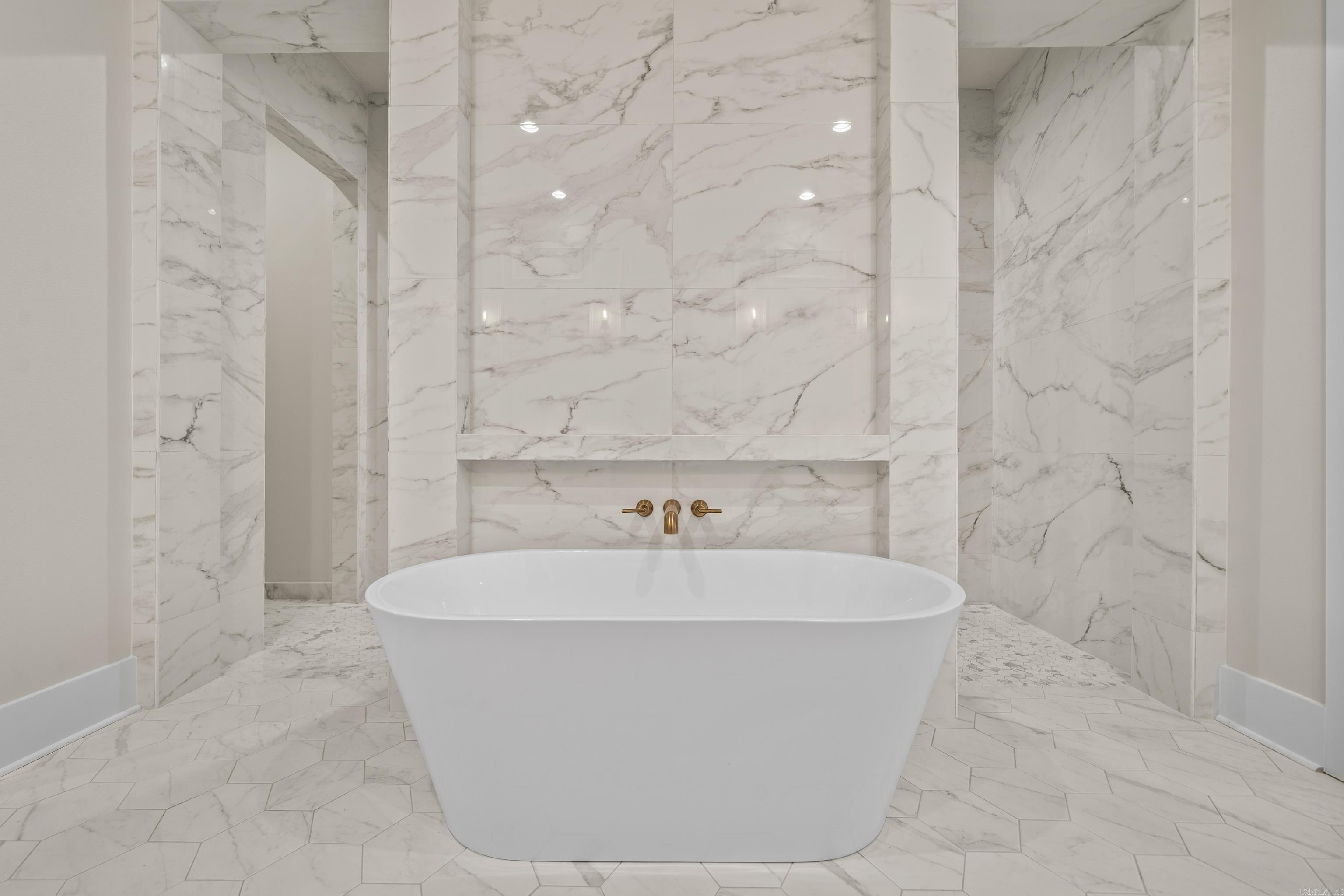 ARLINGTON PARK - Residential