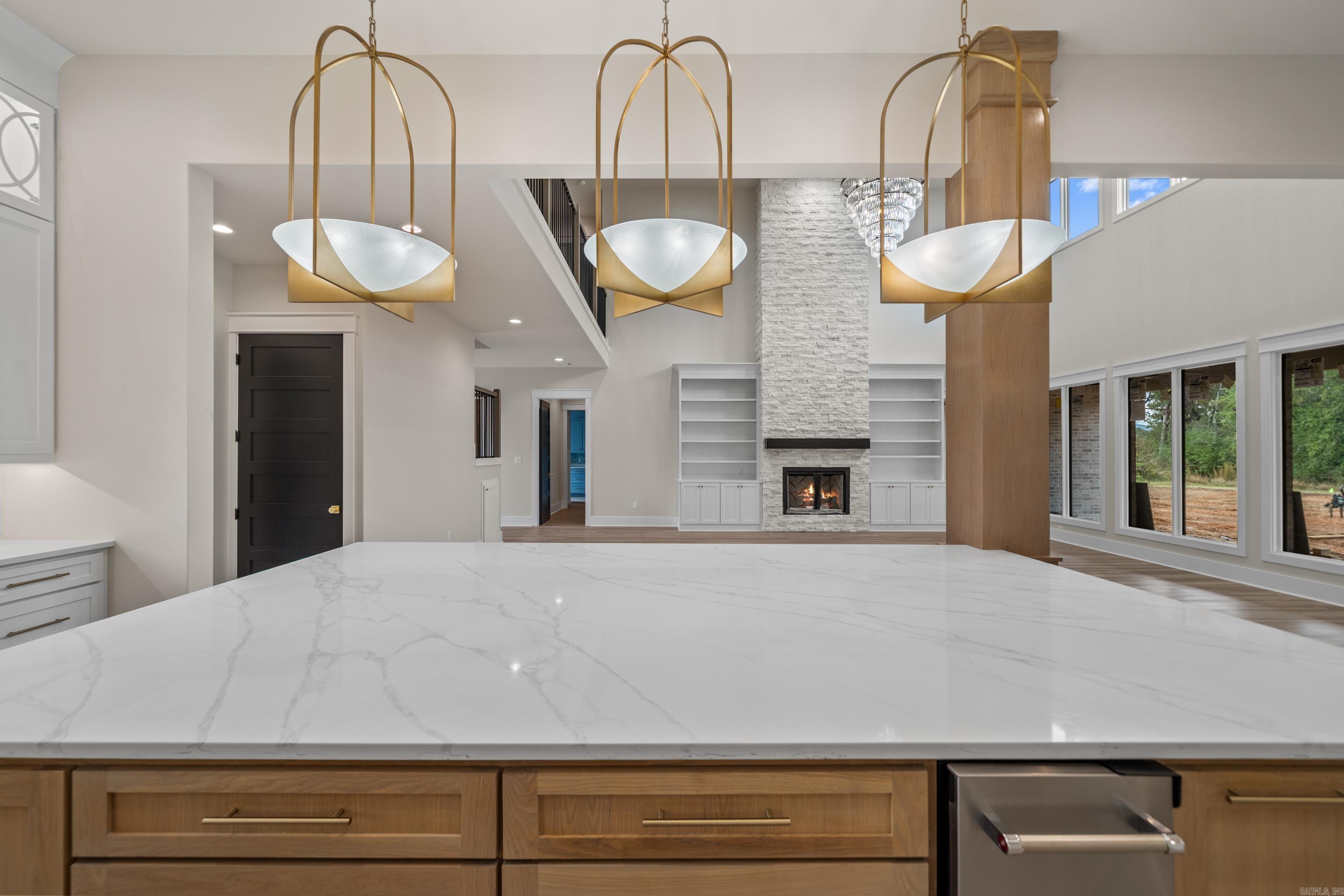 ARLINGTON PARK - Residential