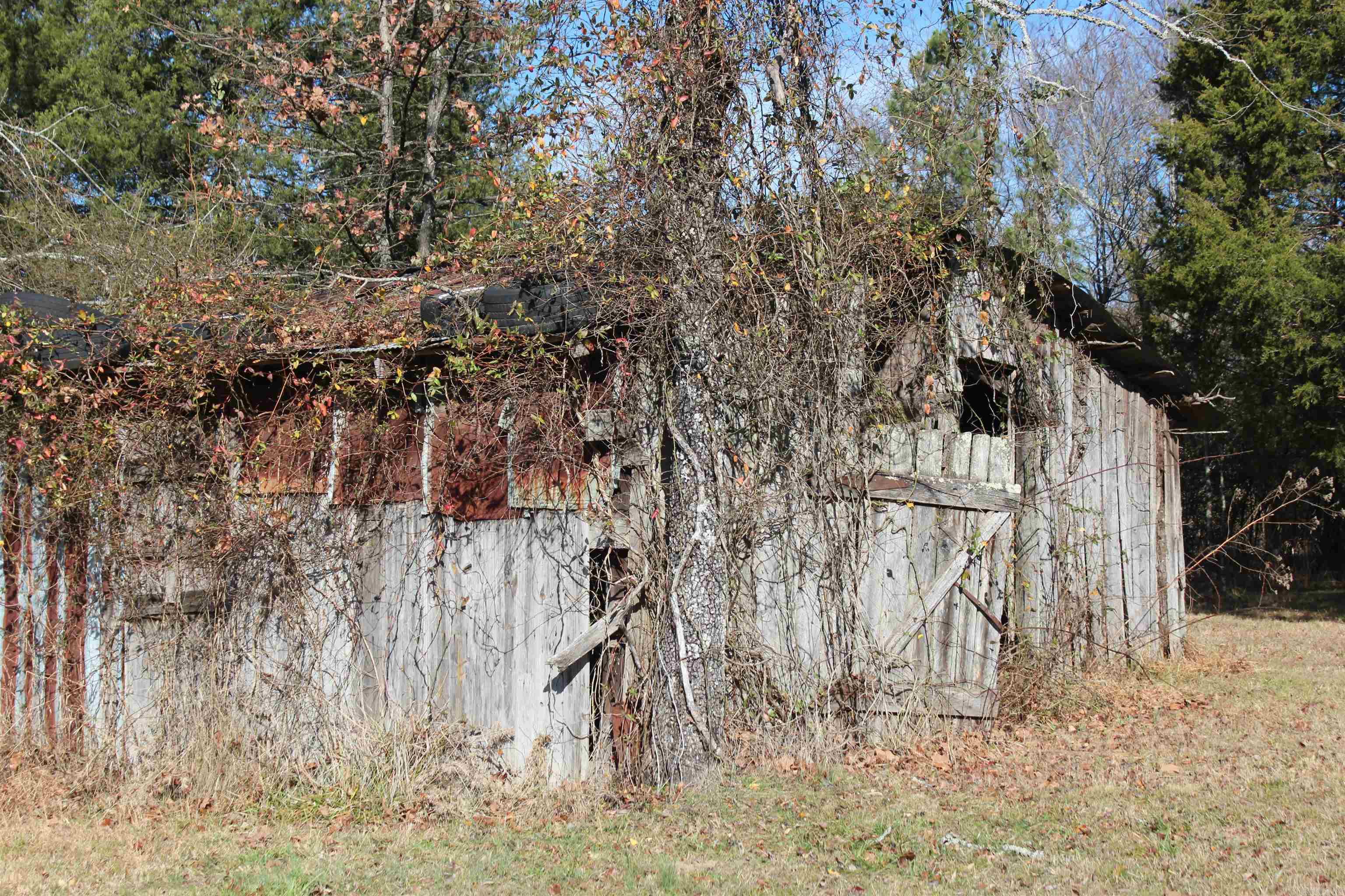 Metes & Bounds - Land