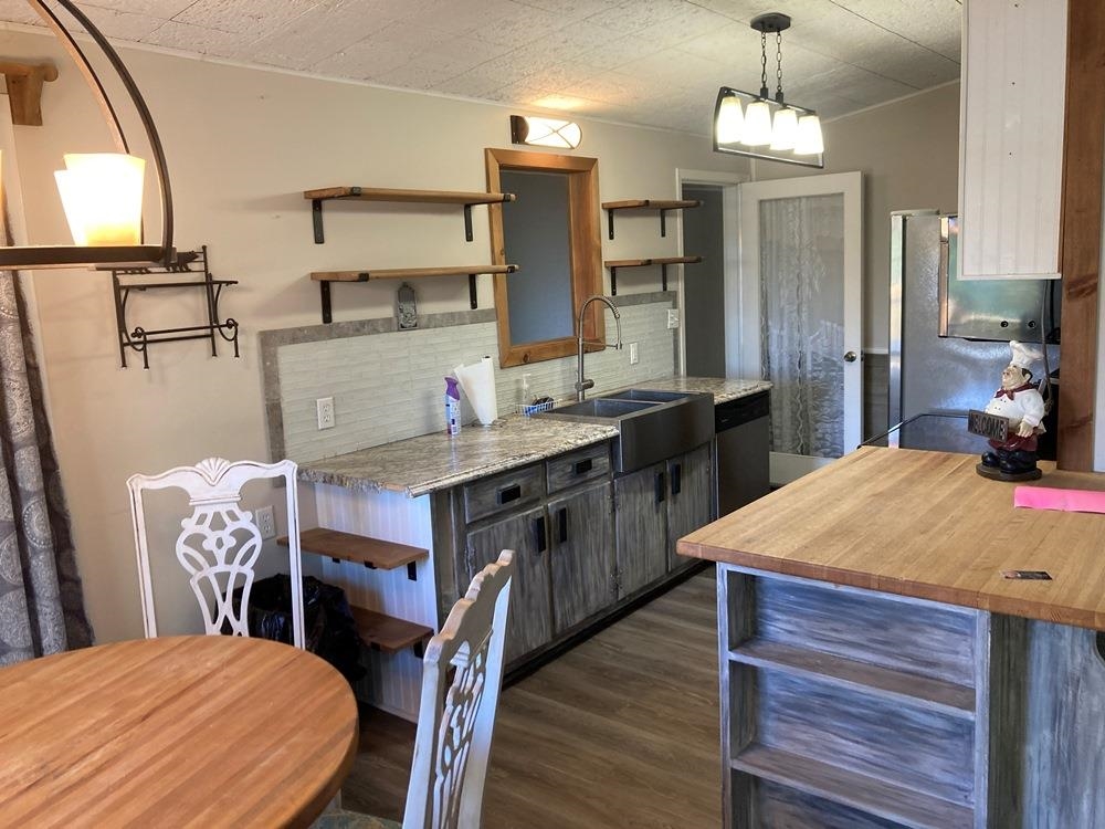 KIMA THIRD - Residential