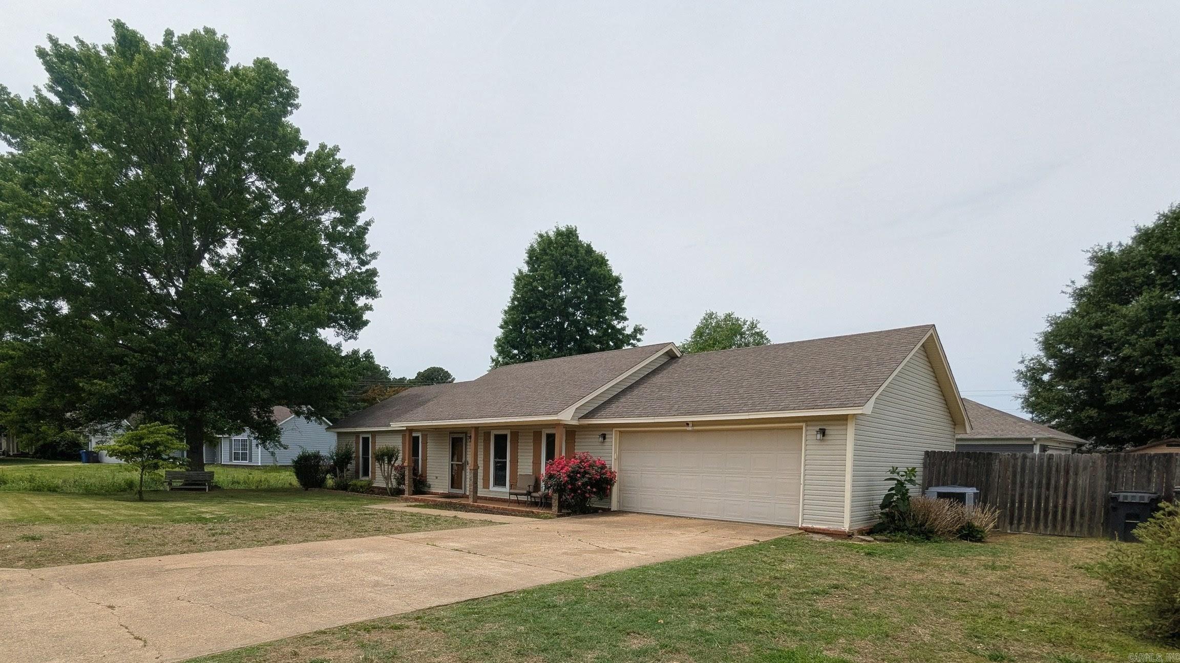 COUNTRY WOOD - Residential