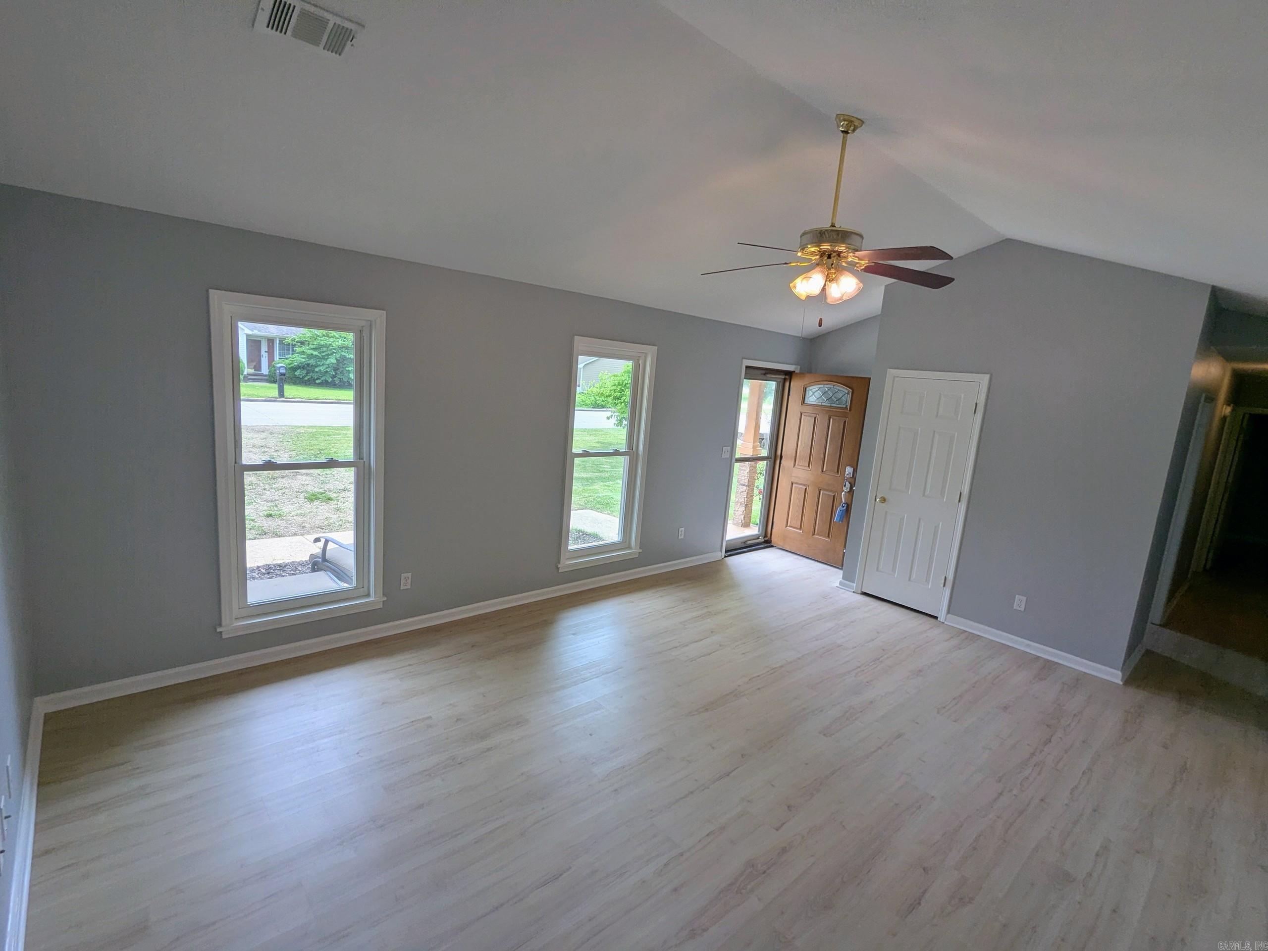 COUNTRY WOOD - Residential