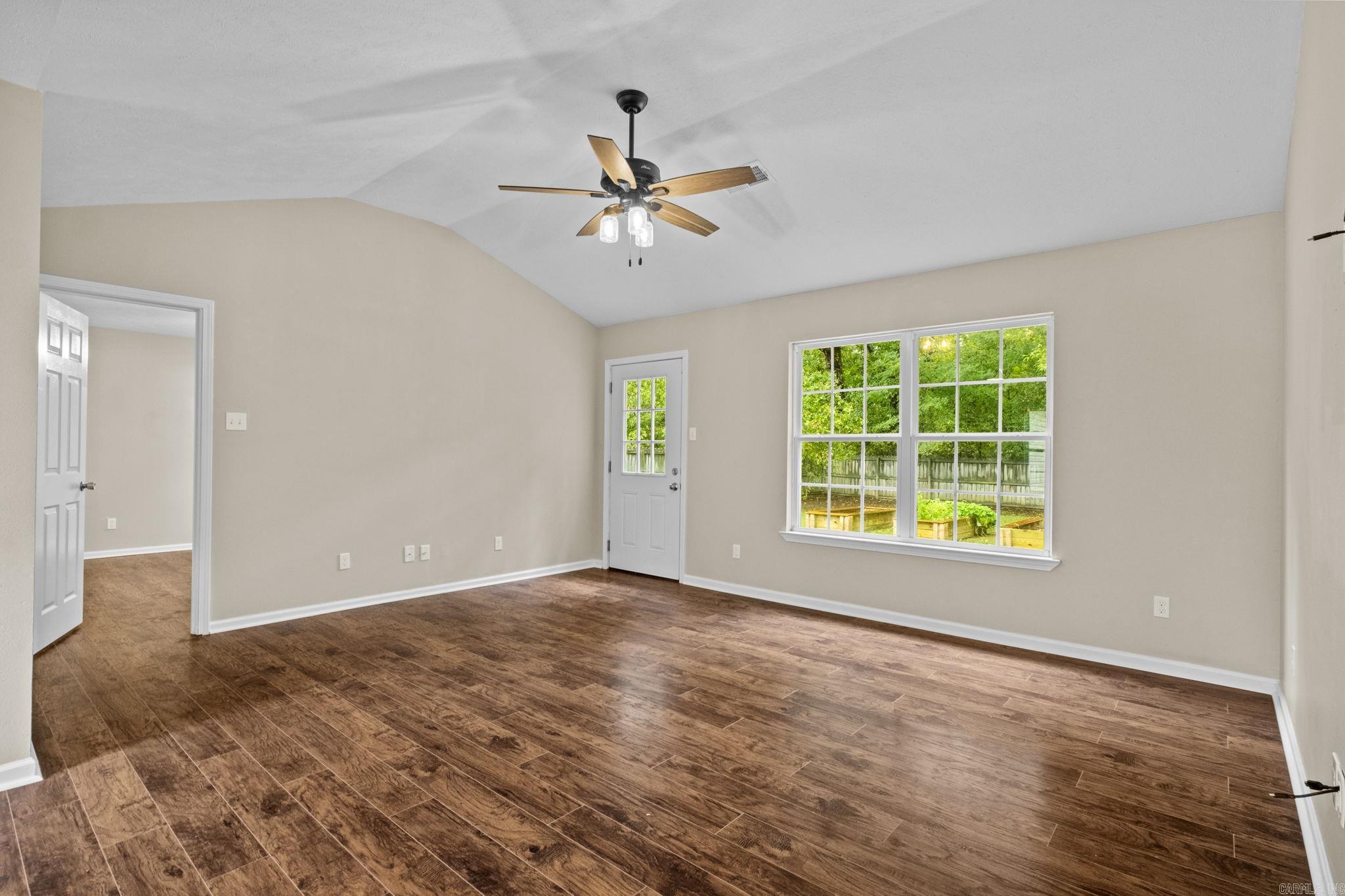 WEATHERWOOD - Residential