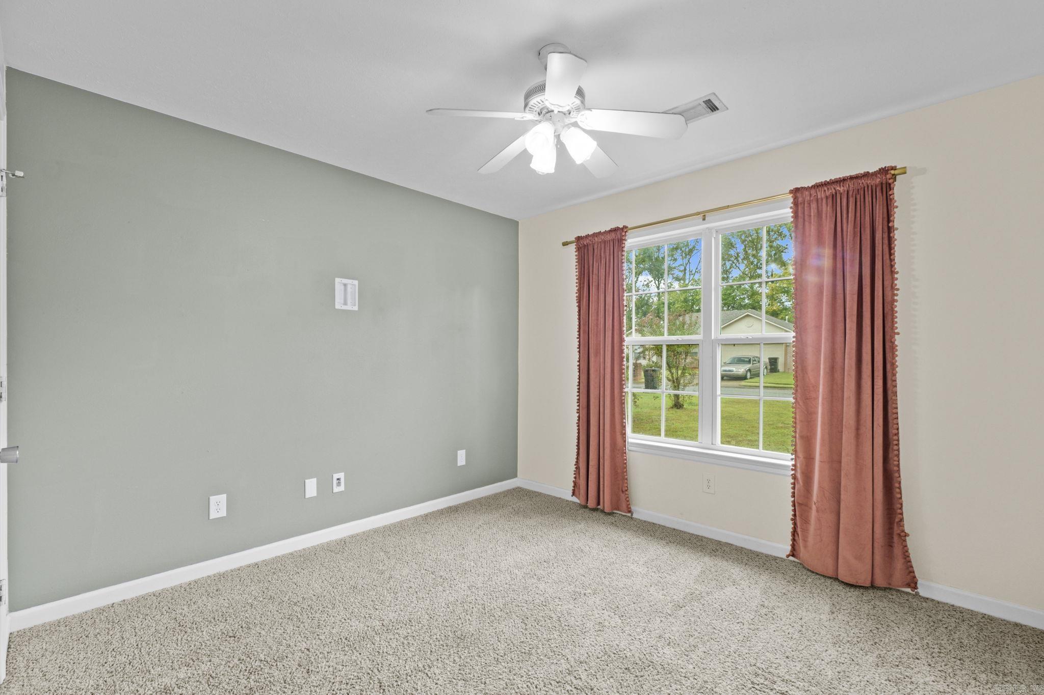 WEATHERWOOD - Residential