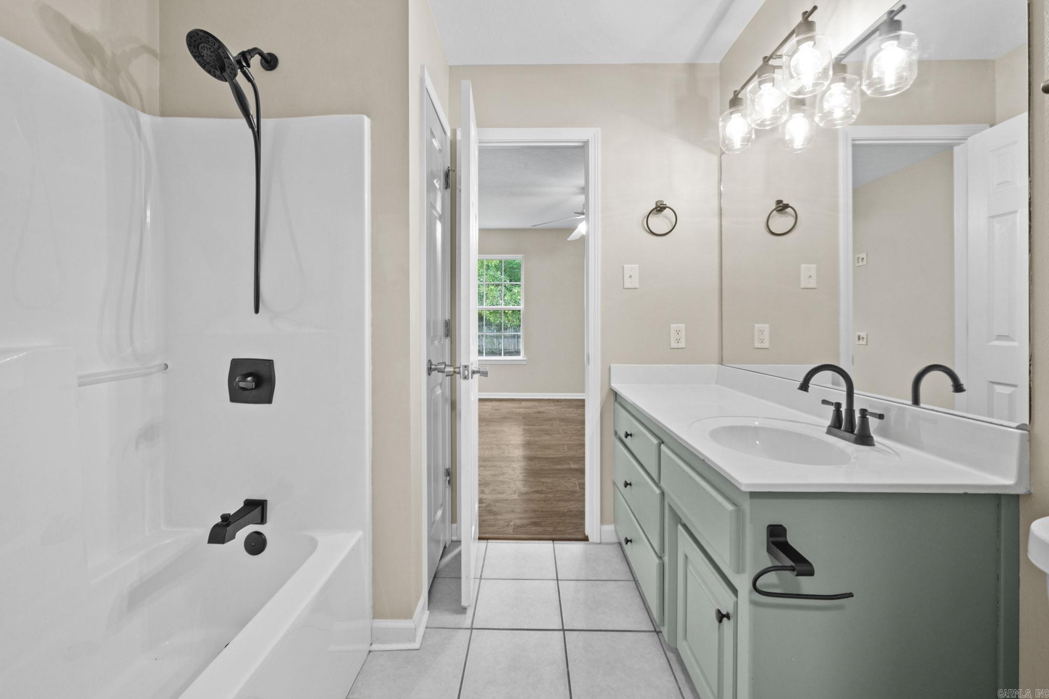 WEATHERWOOD - Residential