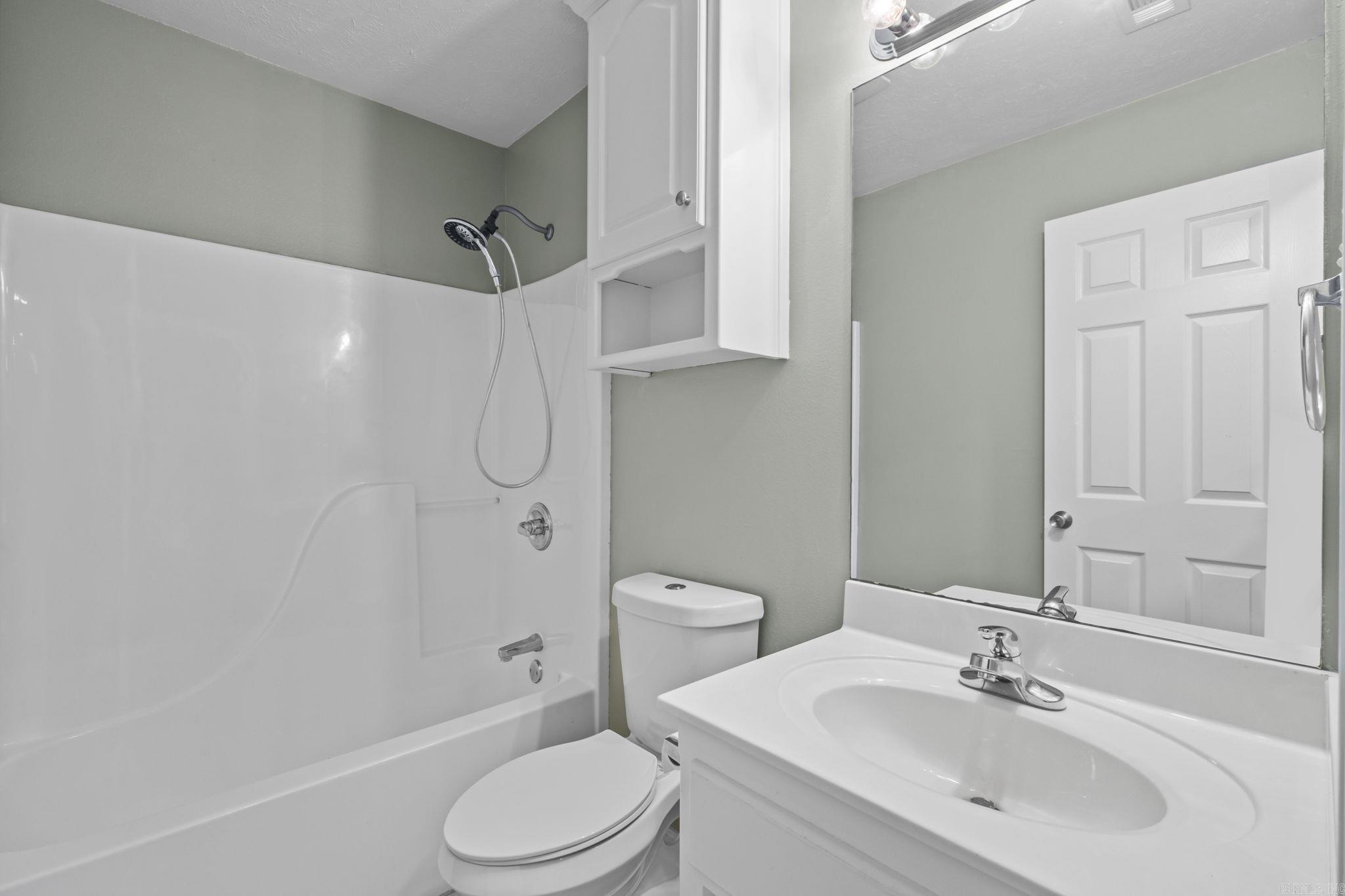 WEATHERWOOD - Residential