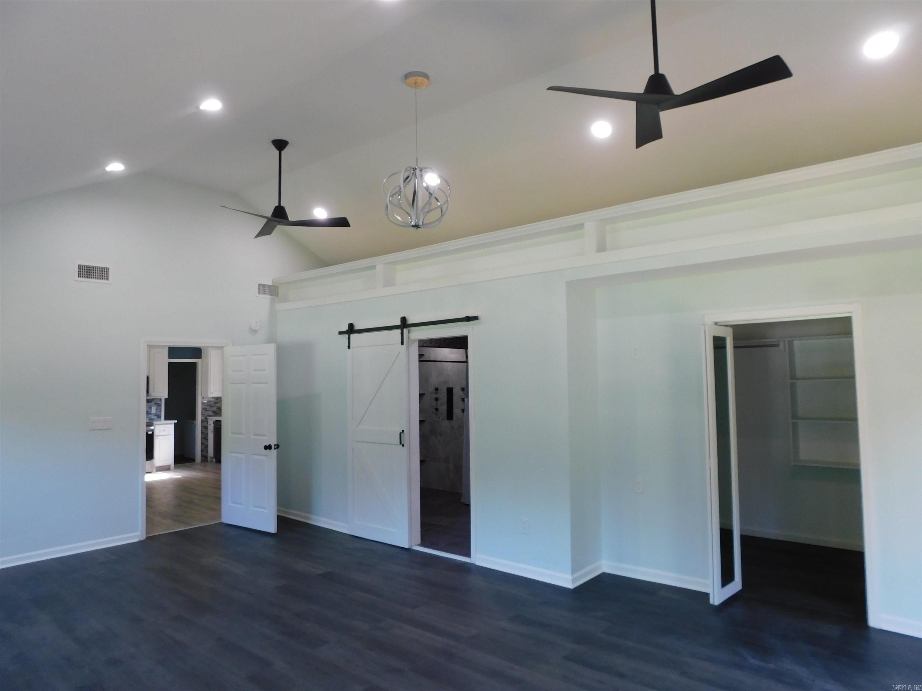 Ellen Acres - Residential