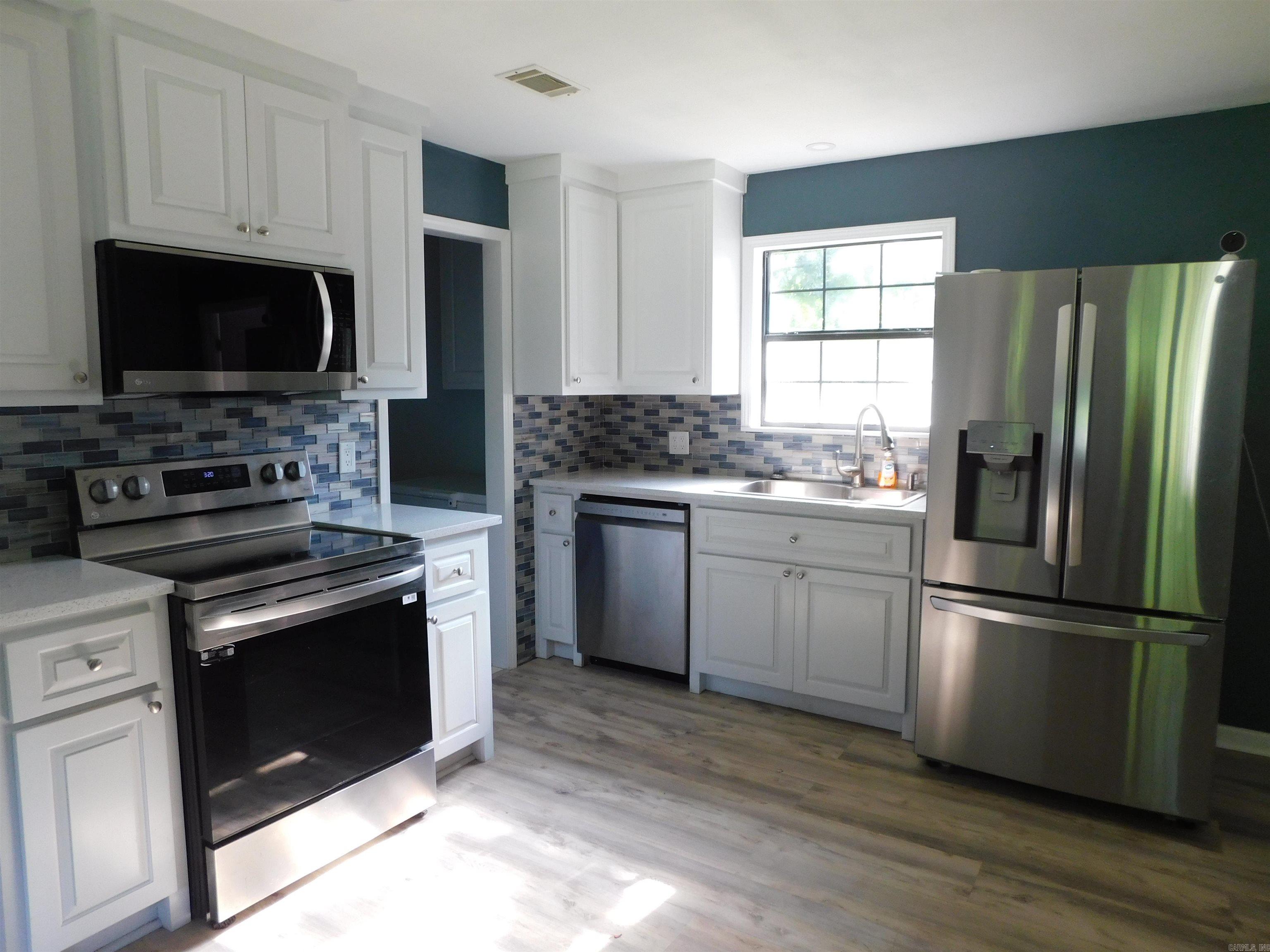 Ellen Acres - Residential