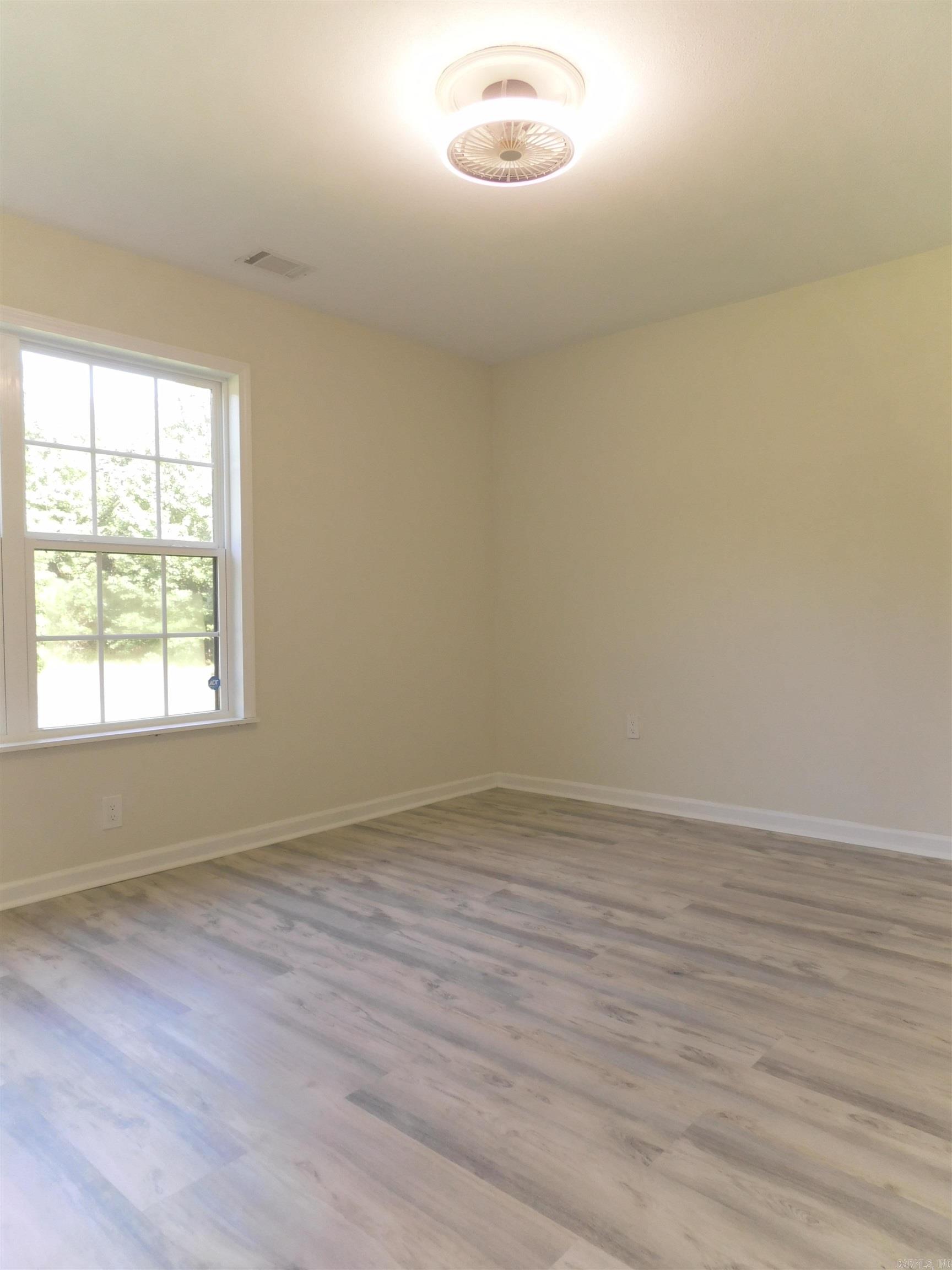 Ellen Acres - Residential