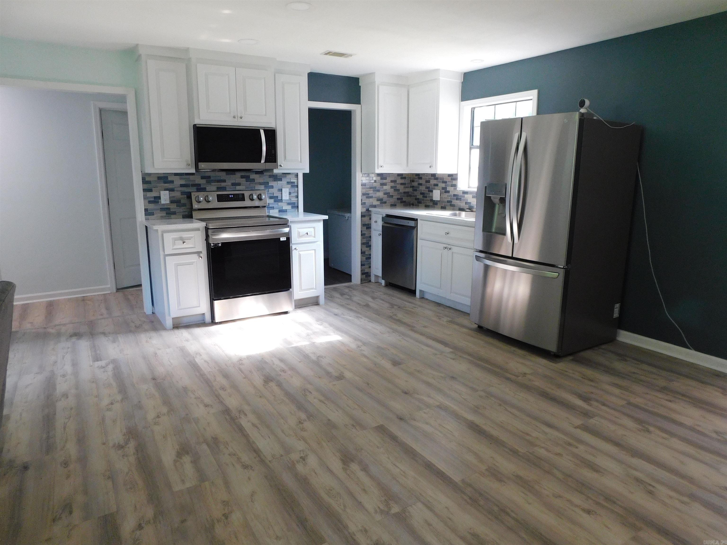 Ellen Acres - Residential