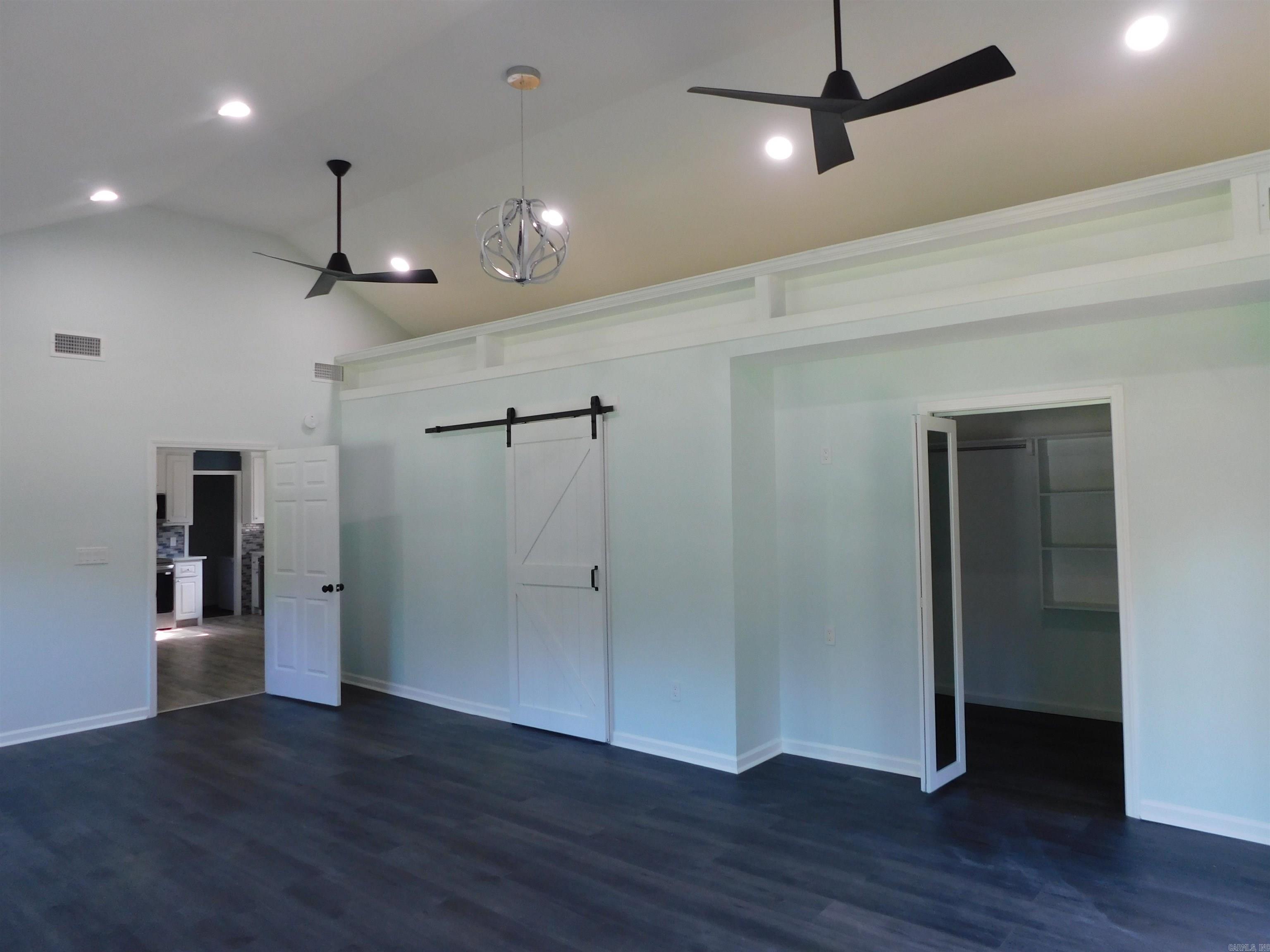 Ellen Acres - Residential