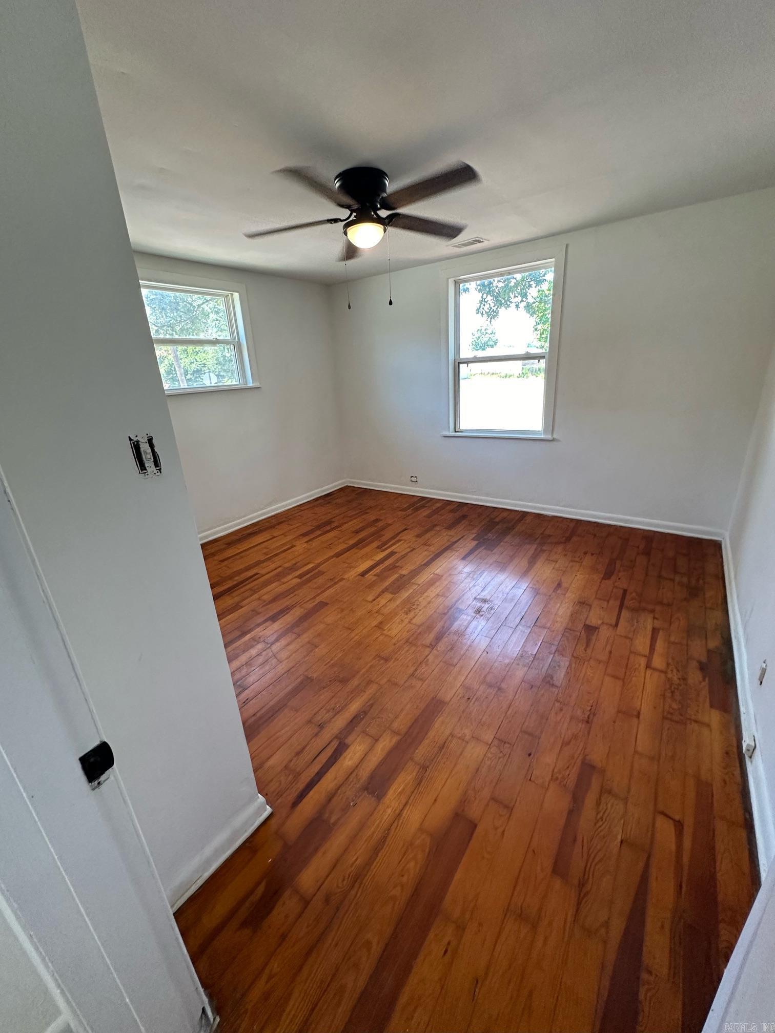 HOLTS INDUSTRIAL - Residential