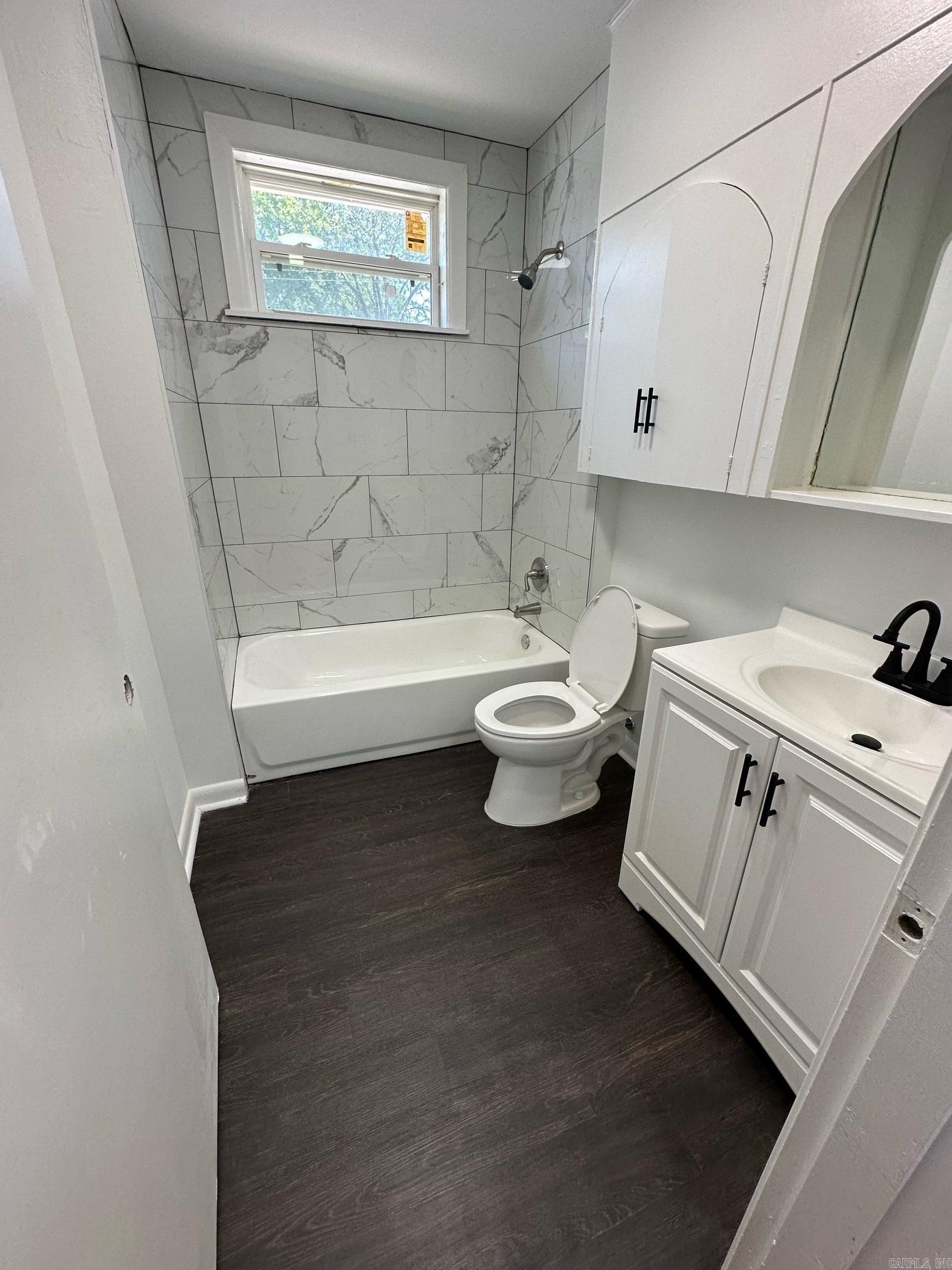 HOLTS INDUSTRIAL - Residential