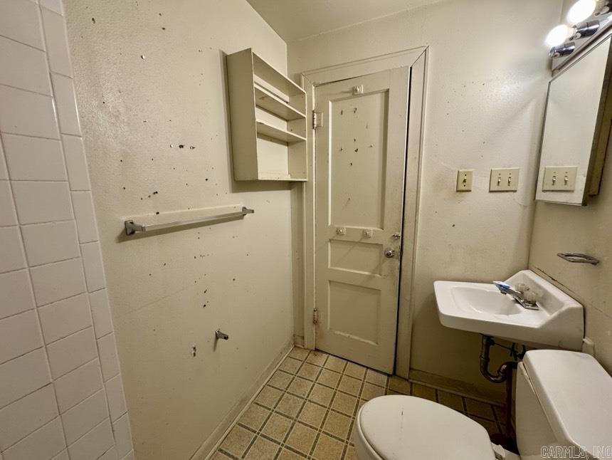 PINE FOREST - Residential