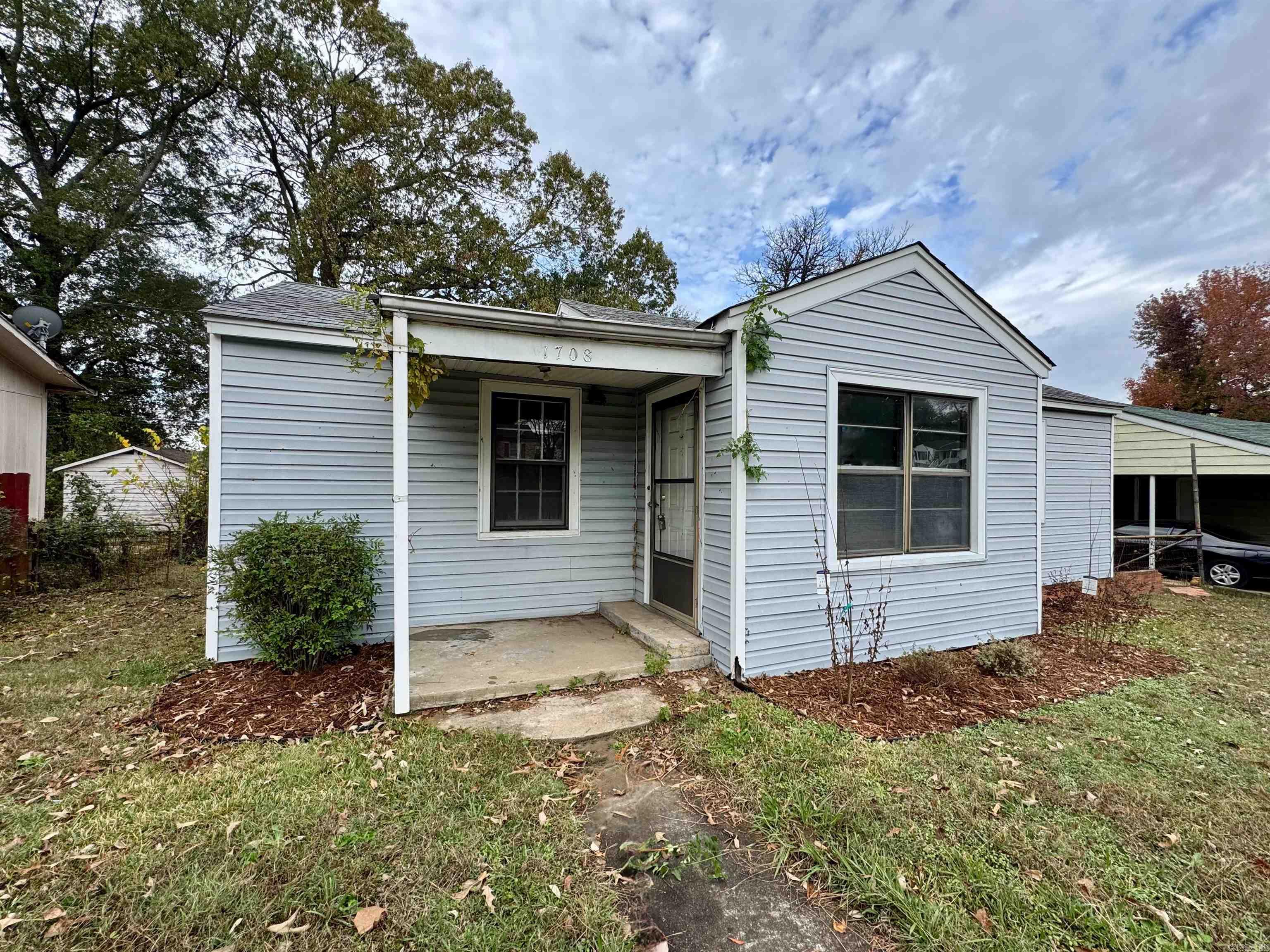 PINE FOREST - Residential