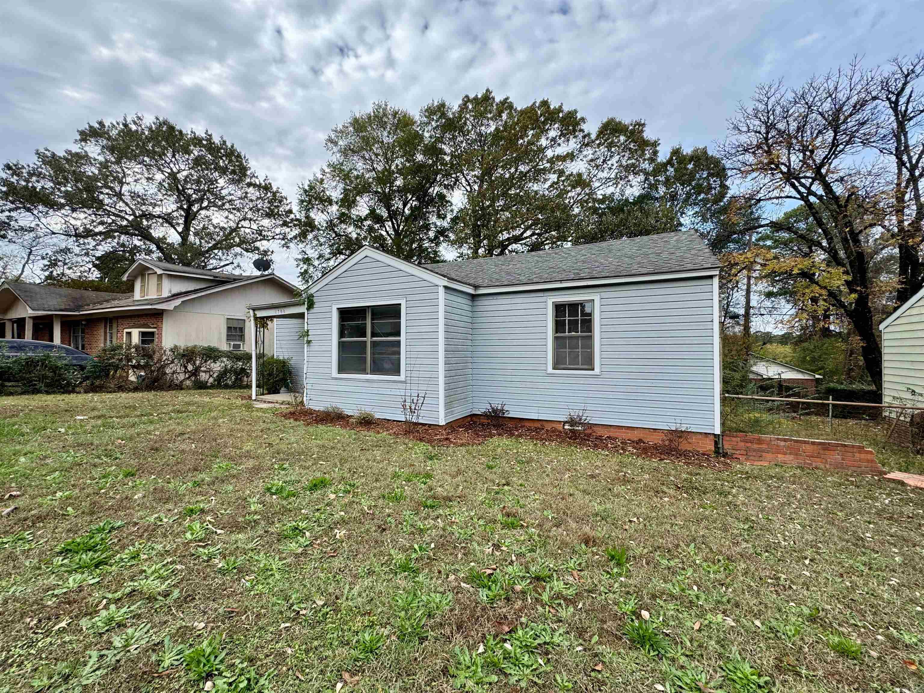 PINE FOREST - Residential