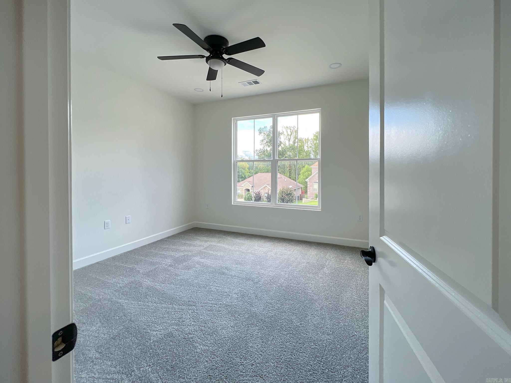 CHENAL VALLEY EPERNAY PLACE - Residential