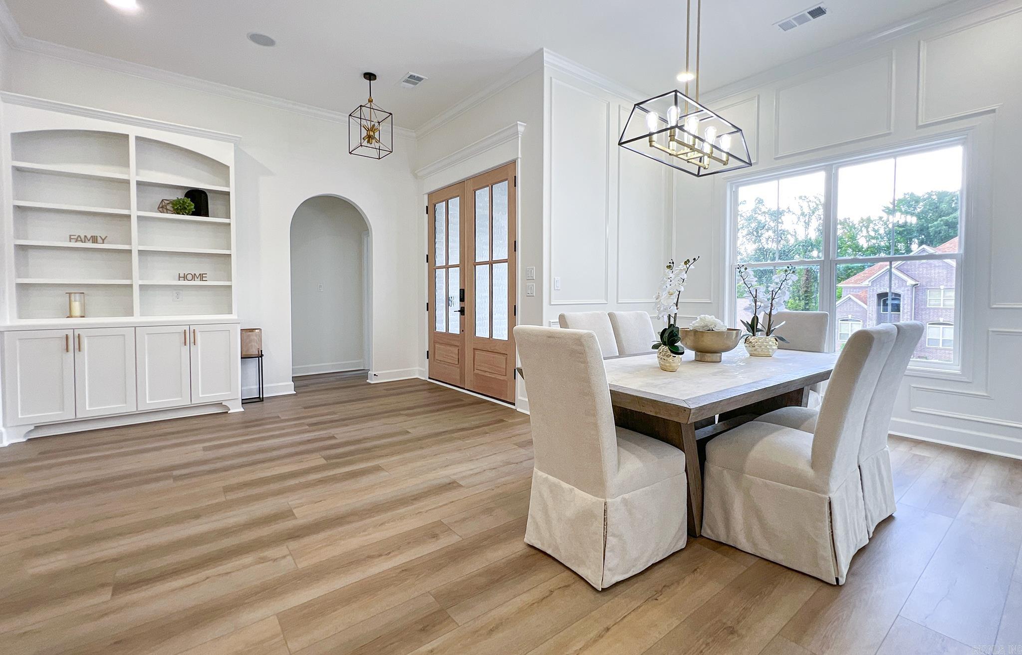 CHENAL VALLEY EPERNAY PLACE - Residential