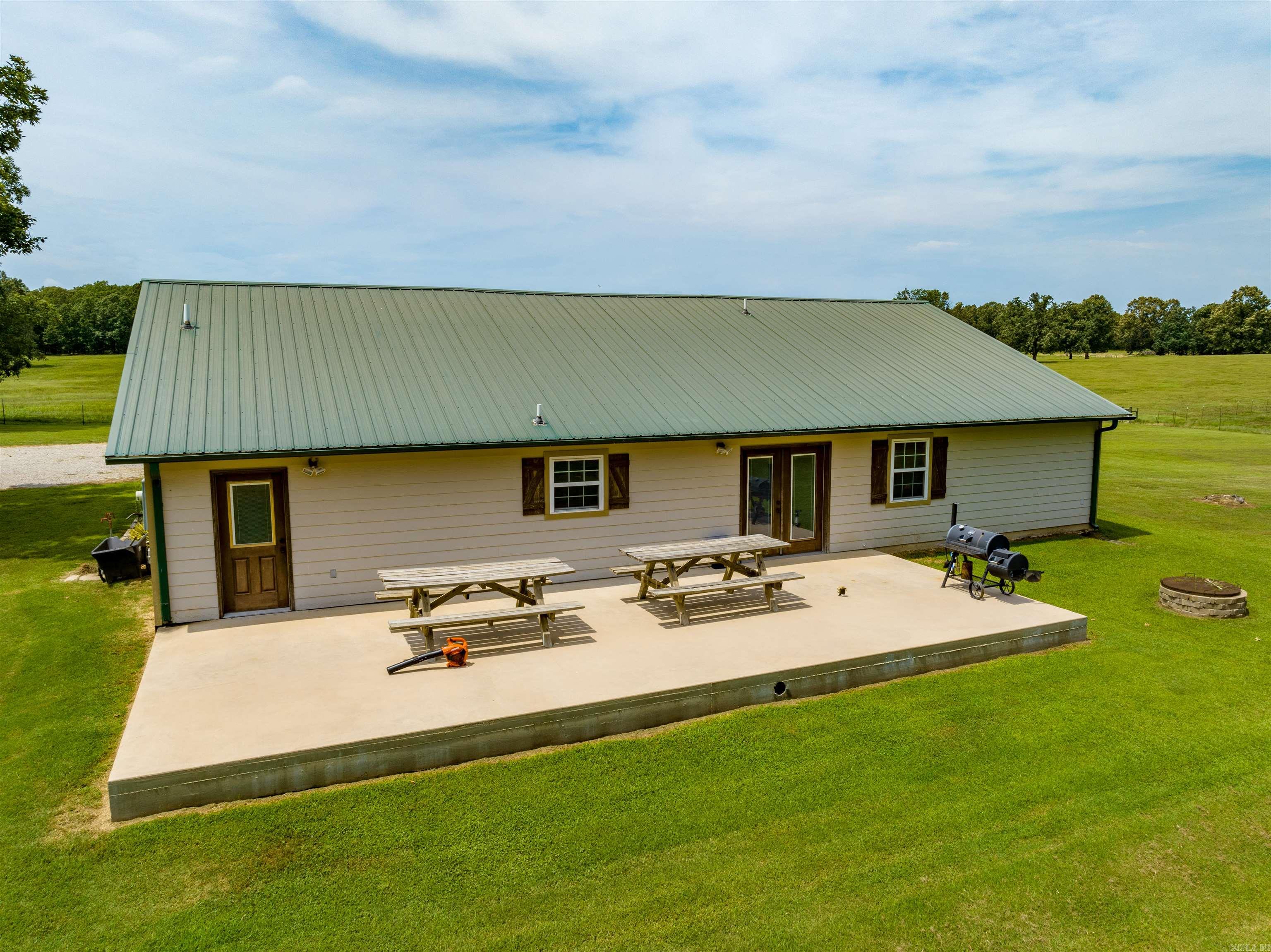 Metes & Bounds - Farm