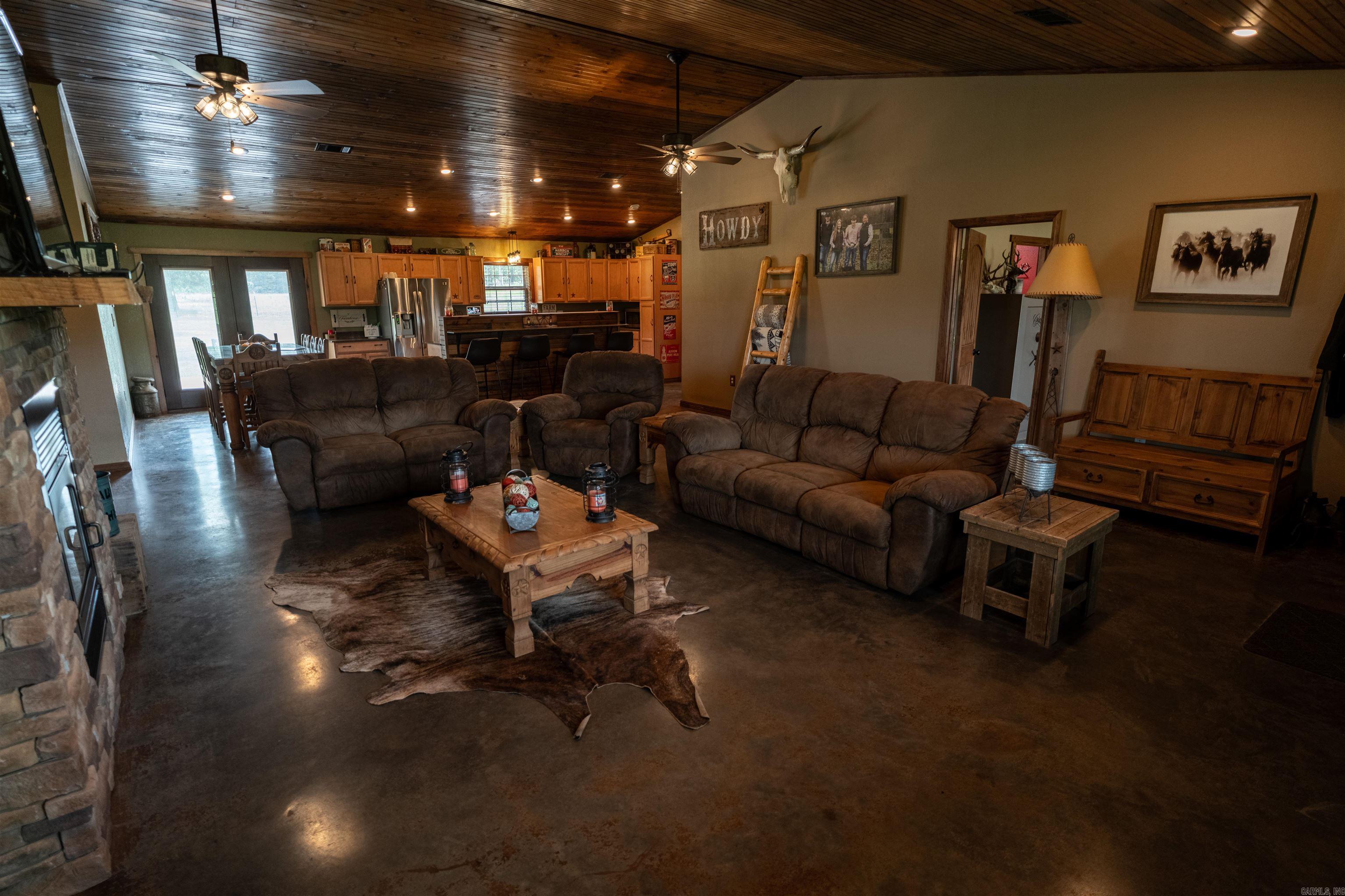 Metes & Bounds - Farm