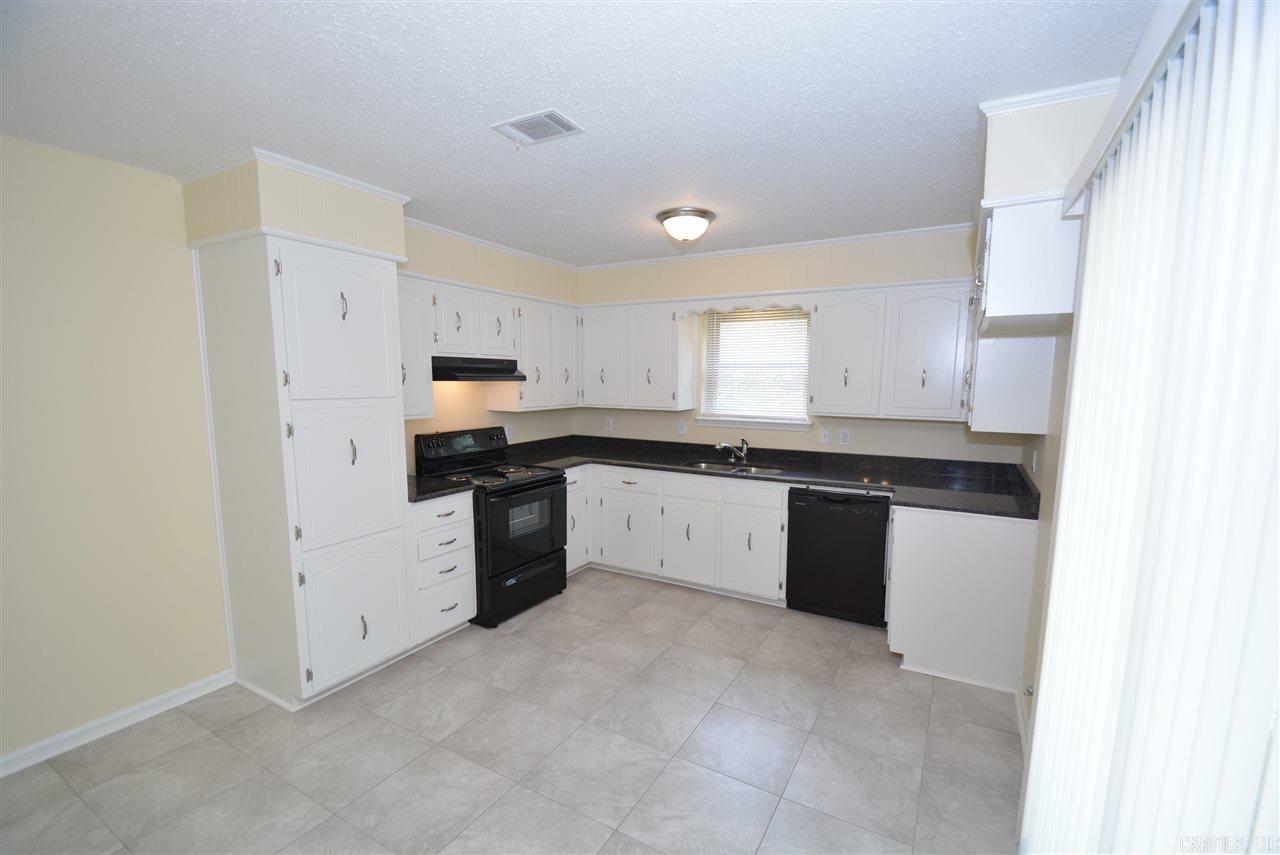 Lionel - Residential Lease