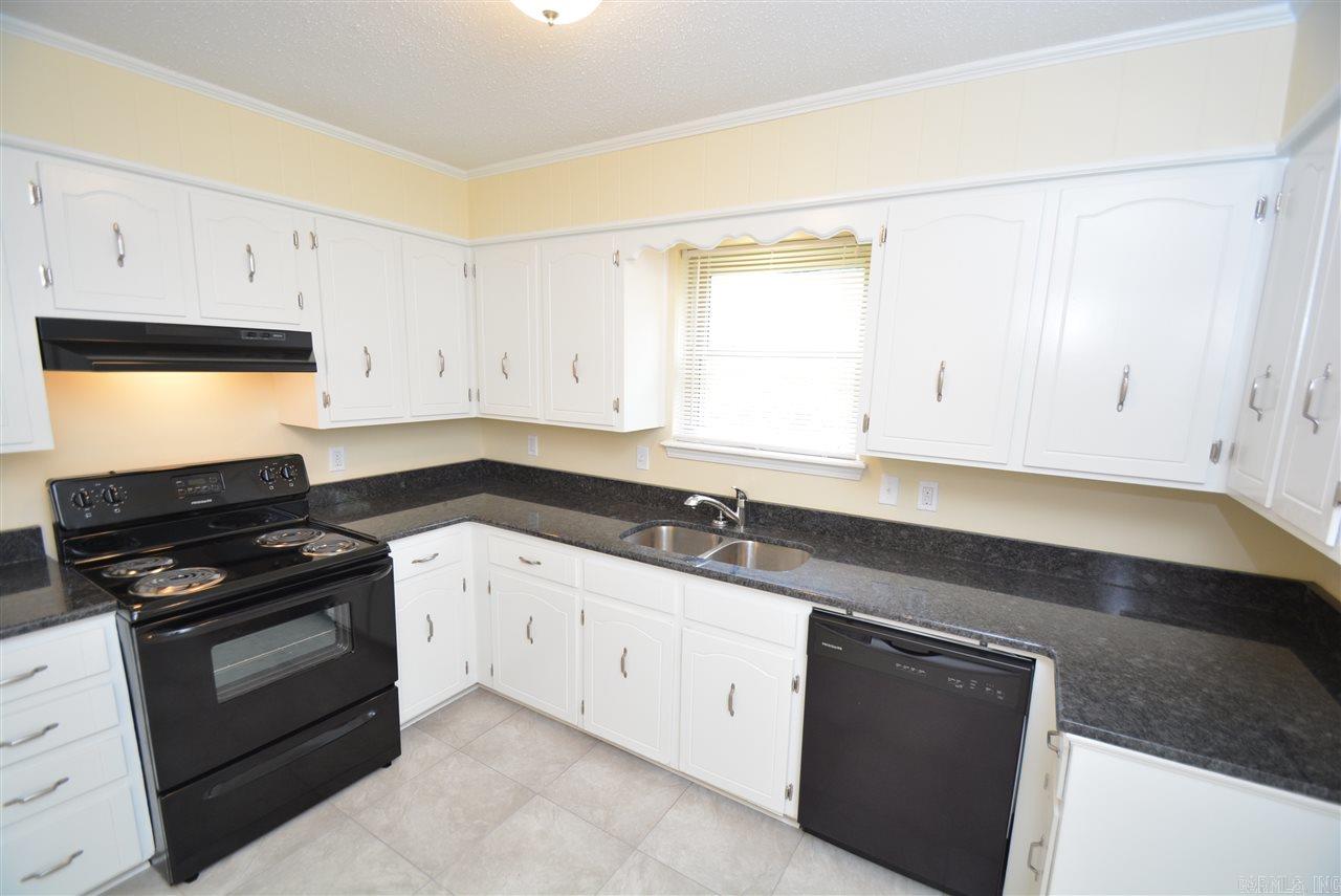 Lionel - Residential Lease