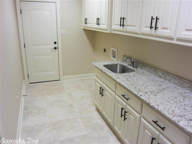 MAUMELLE VALLEY ESTATES - Residential