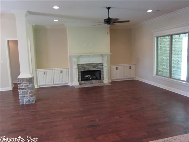 MAUMELLE VALLEY ESTATES - Residential