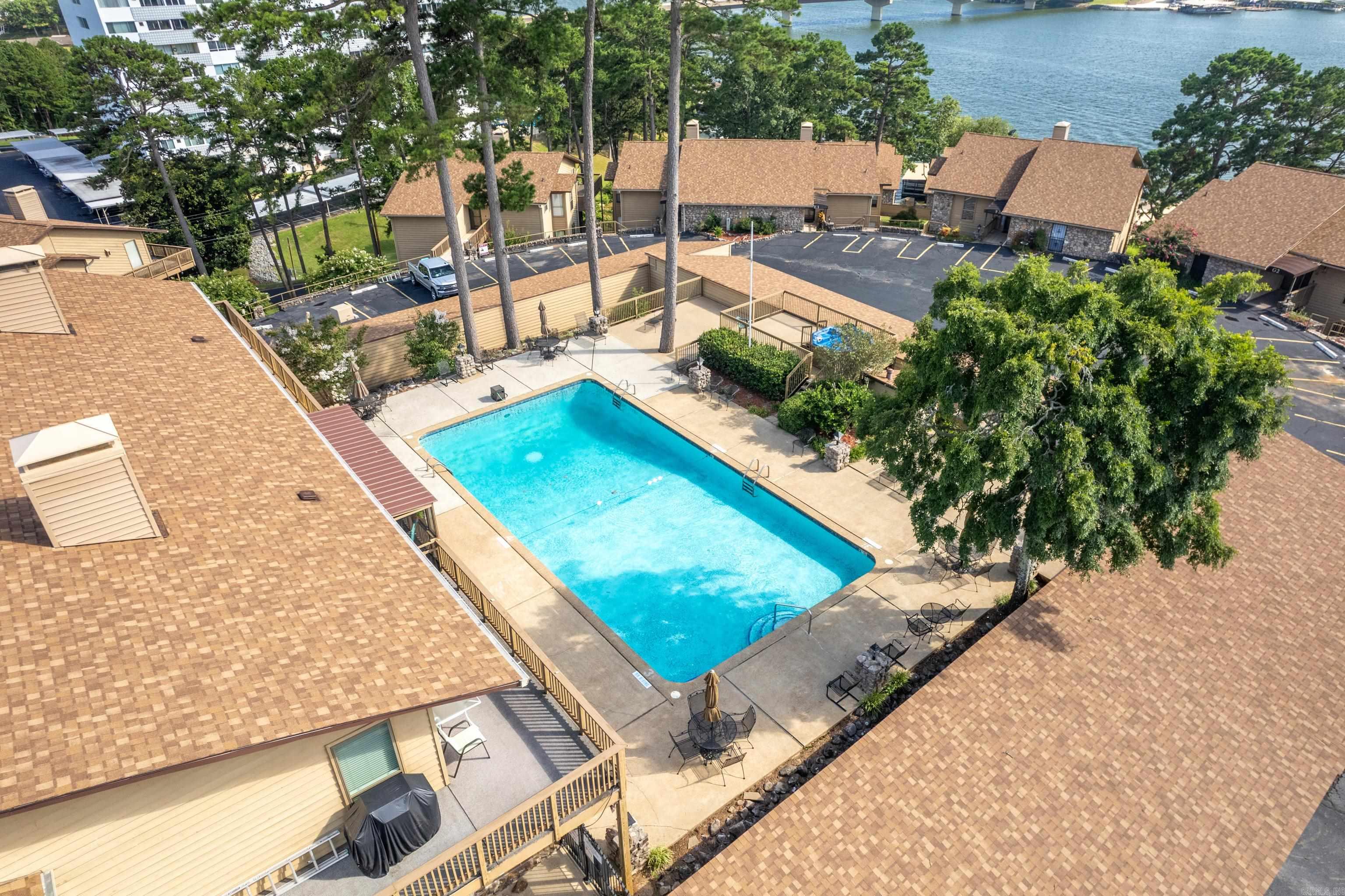 CEDAR CREST HPR - Residential