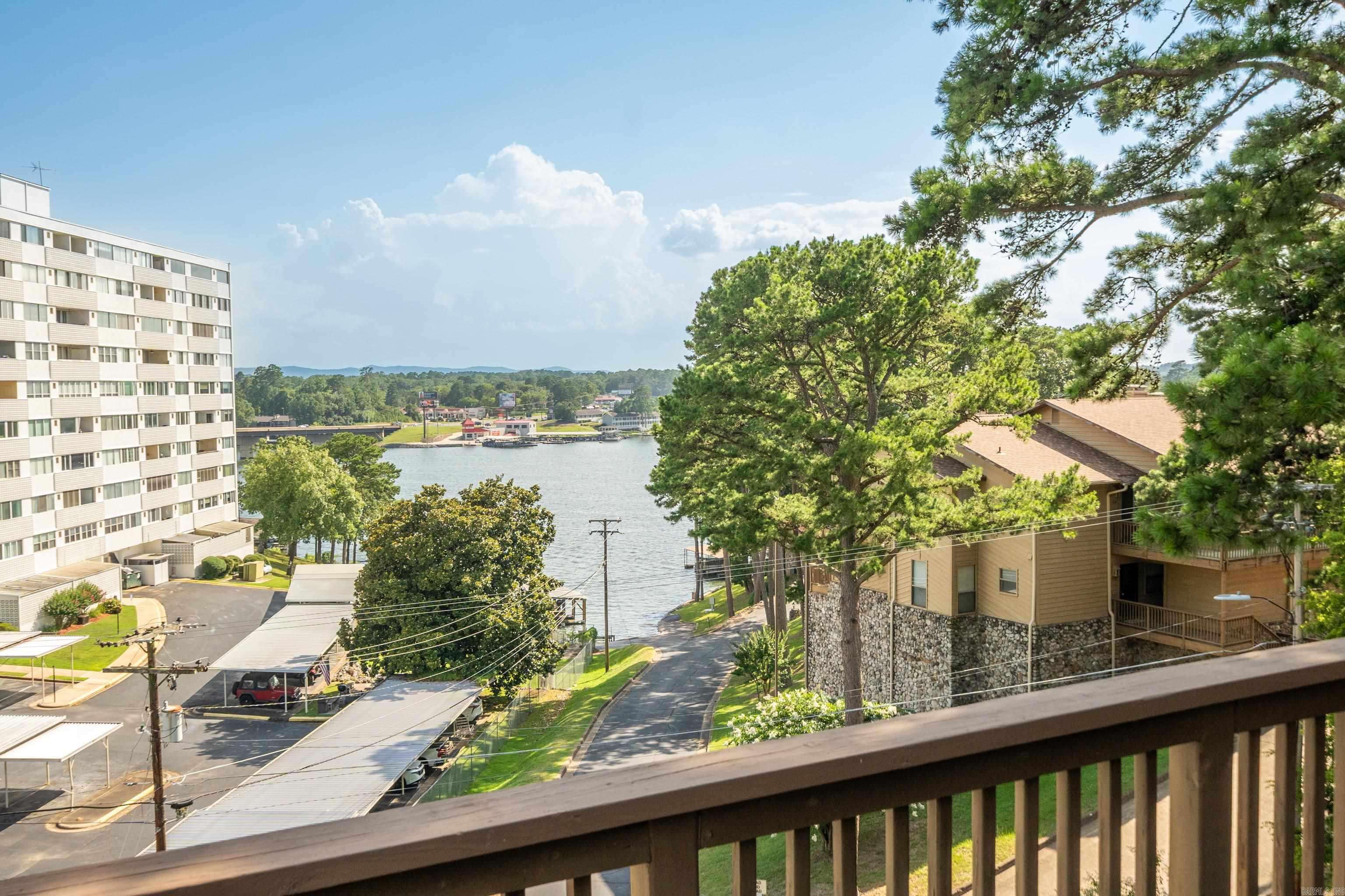 CEDAR CREST HPR - Residential
