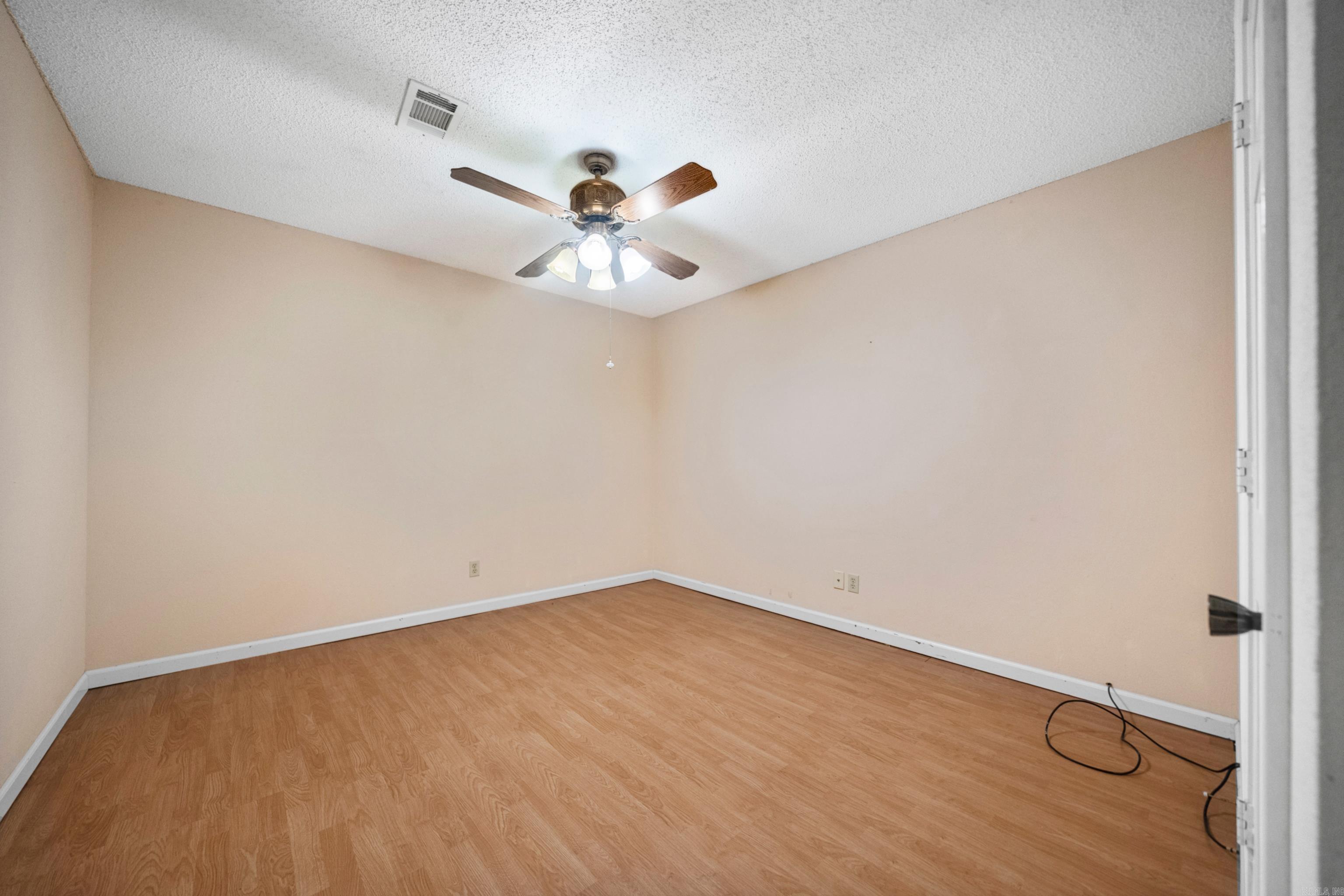 CEDAR CREST HPR - Residential