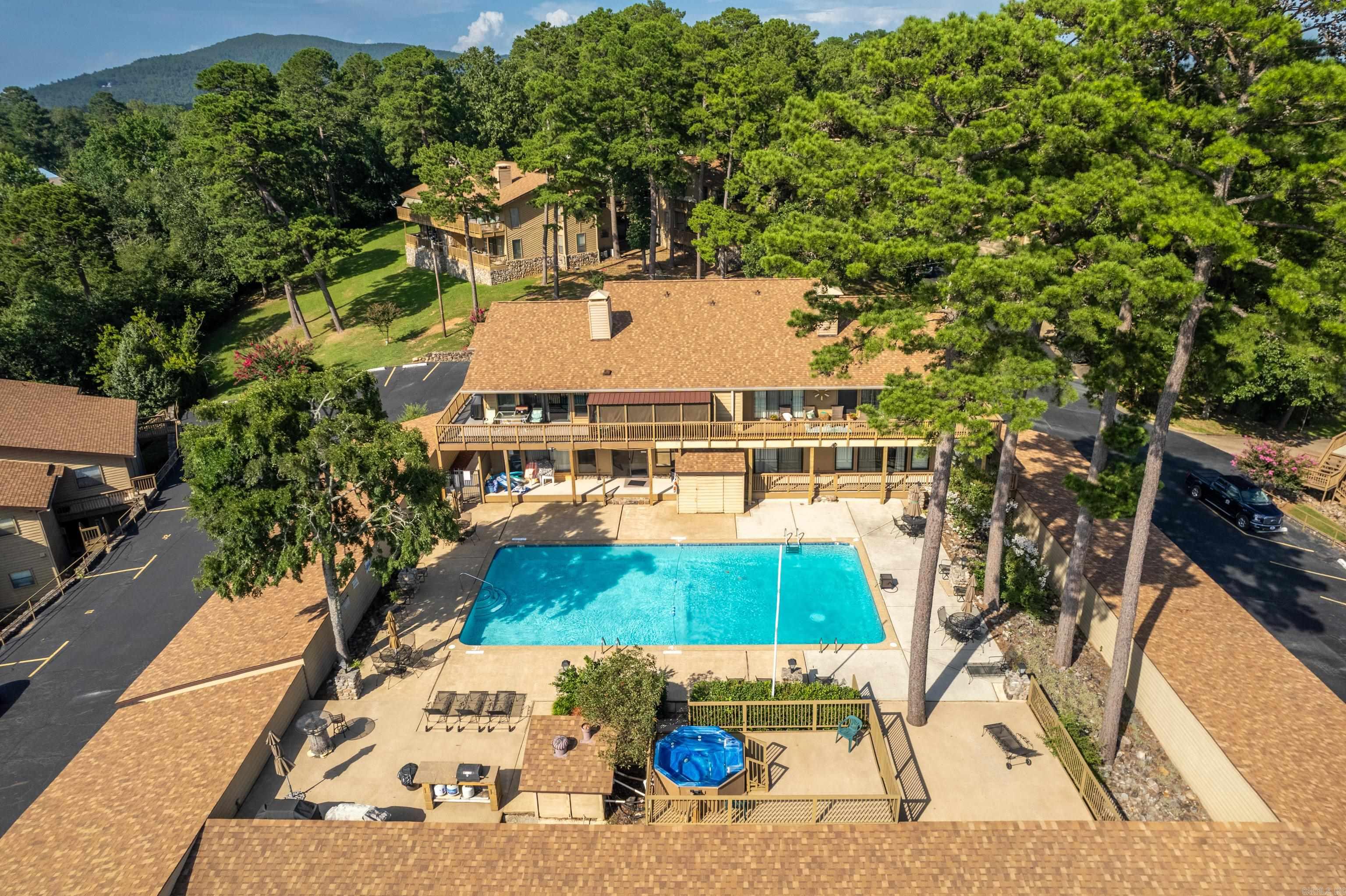 CEDAR CREST HPR - Residential