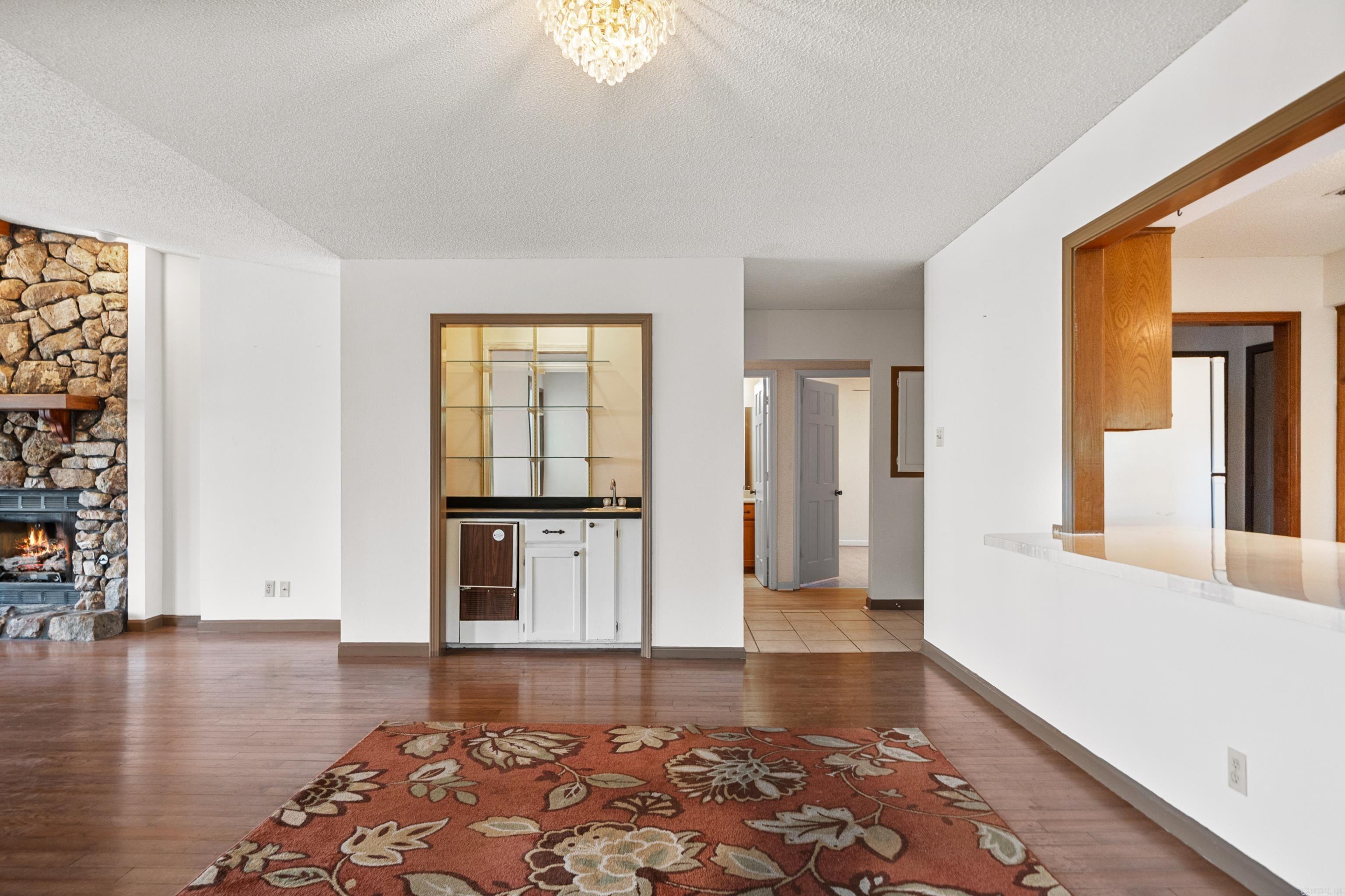 CEDAR CREST HPR - Residential