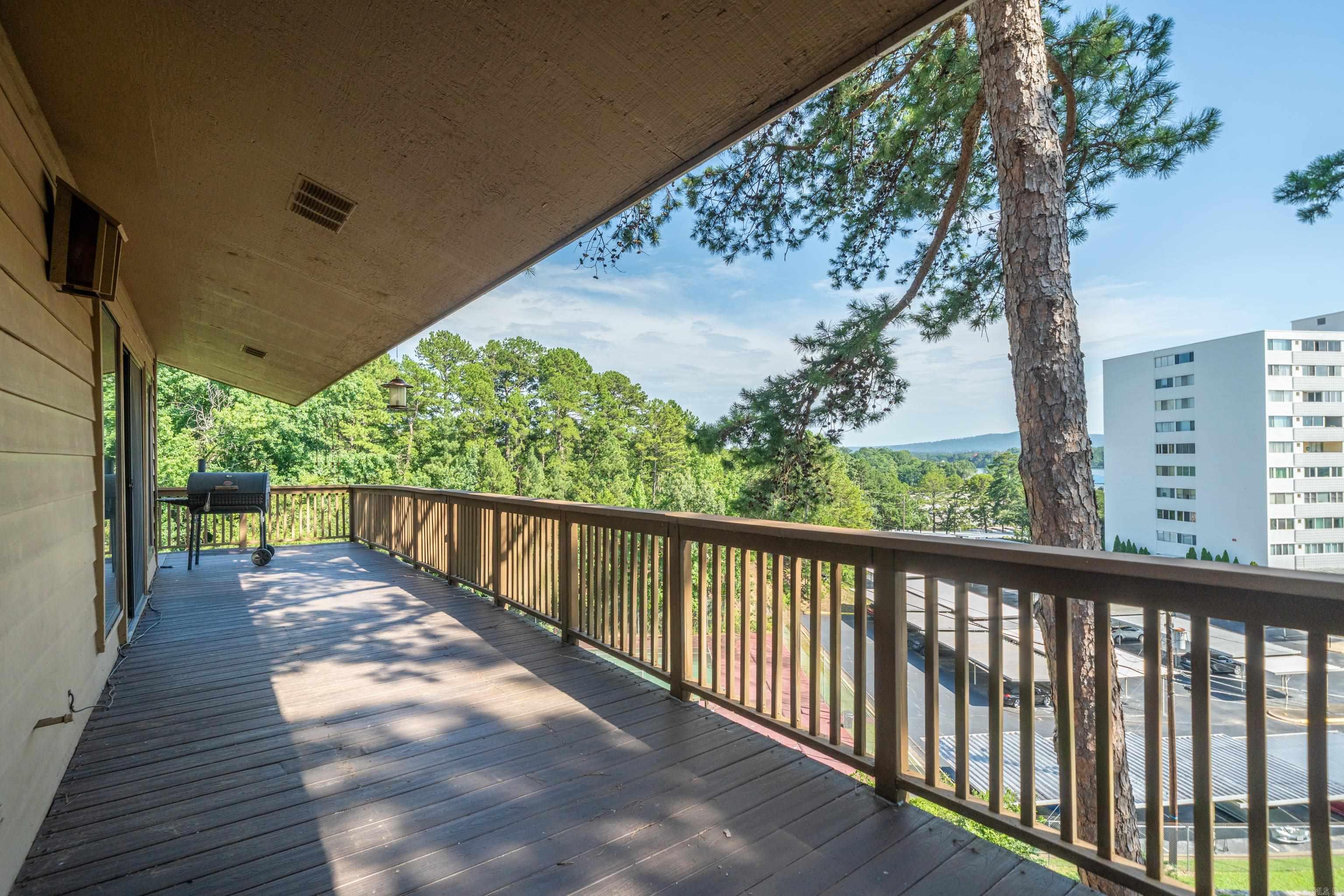 CEDAR CREST HPR - Residential