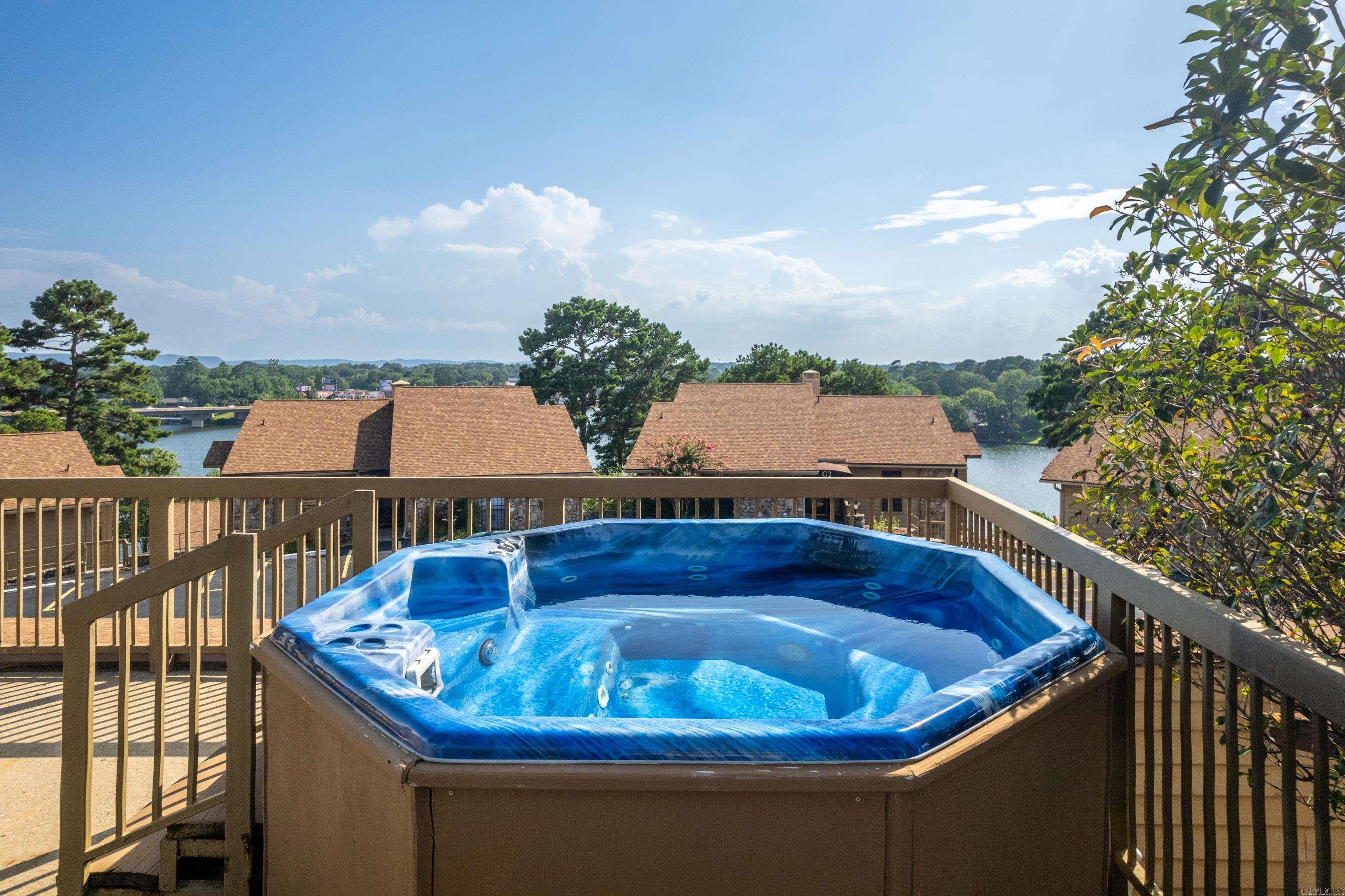 CEDAR CREST HPR - Residential