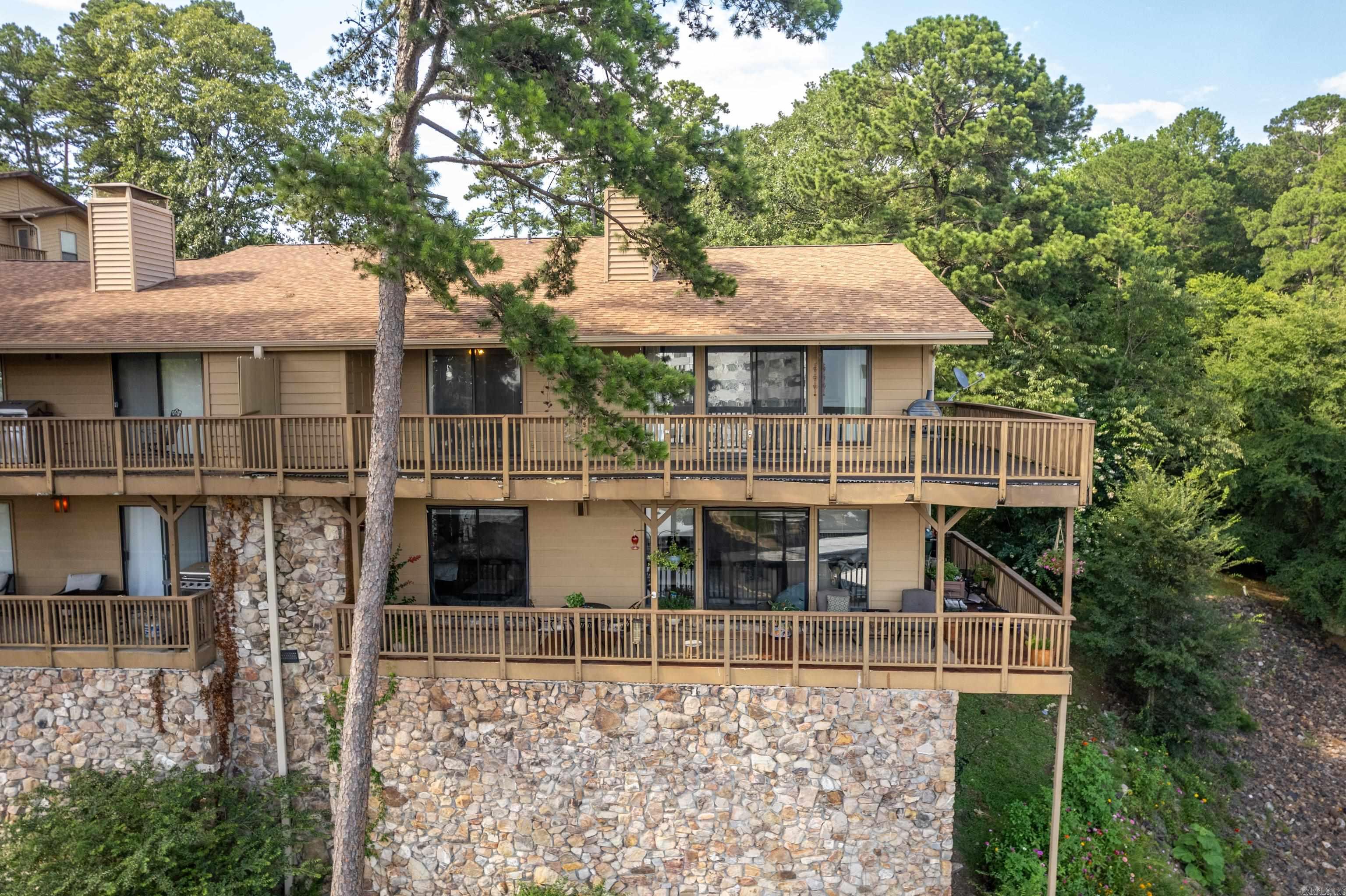 CEDAR CREST HPR - Residential