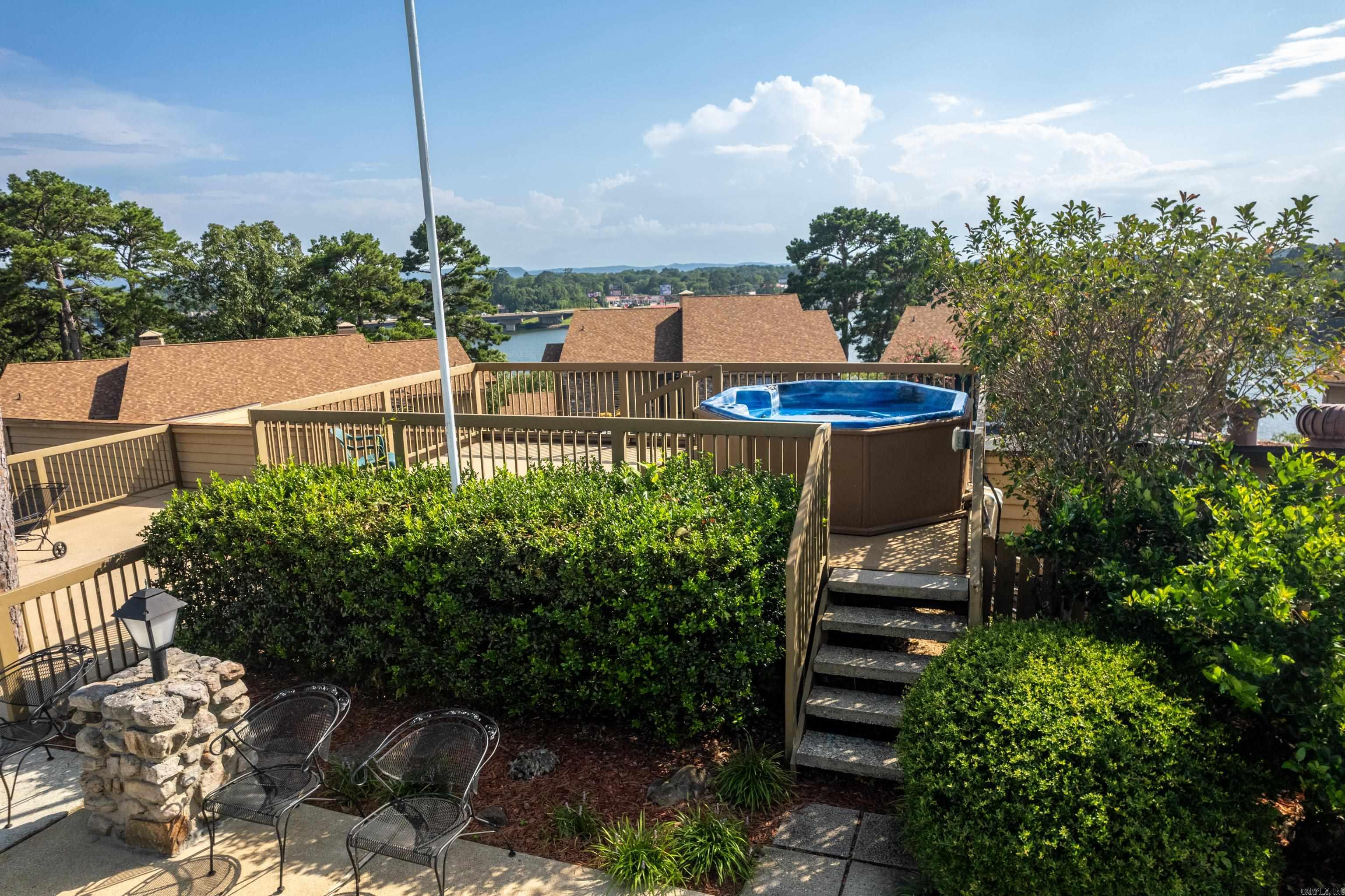 CEDAR CREST HPR - Residential