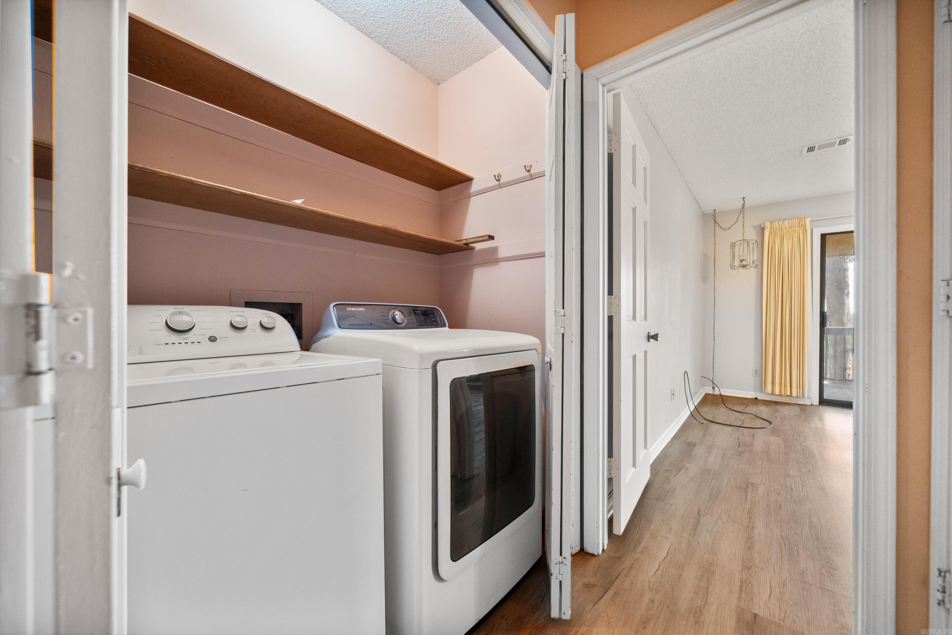 CEDAR CREST HPR - Residential