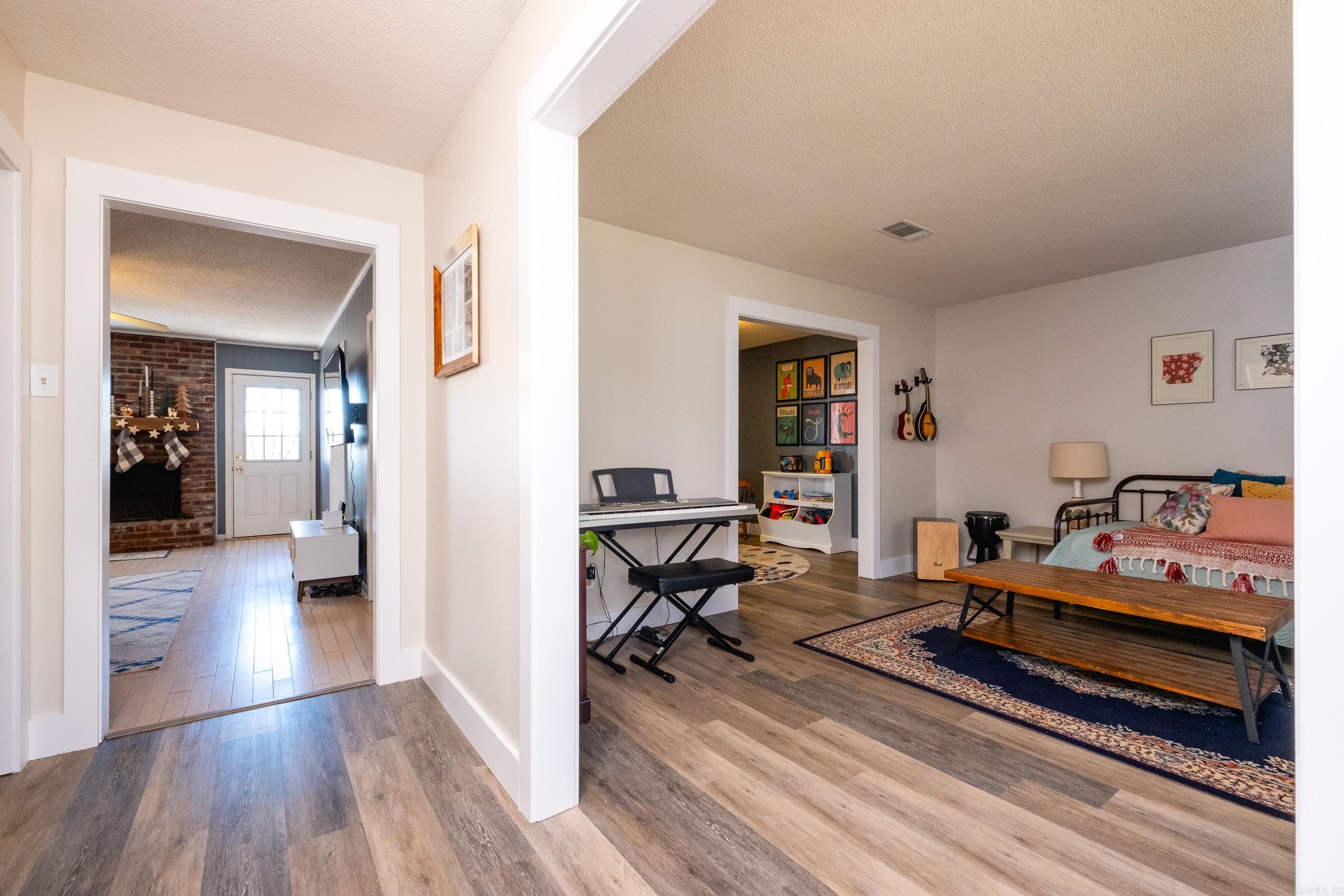 WALTON HEIGHTS - Residential
